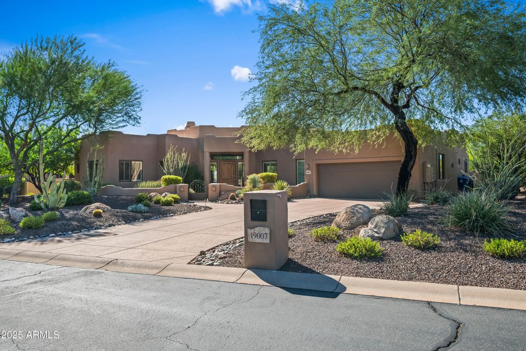 Photo of 19007 E Lazo Court, Rio Verde, AZ 85263 (MLS # 6923079)