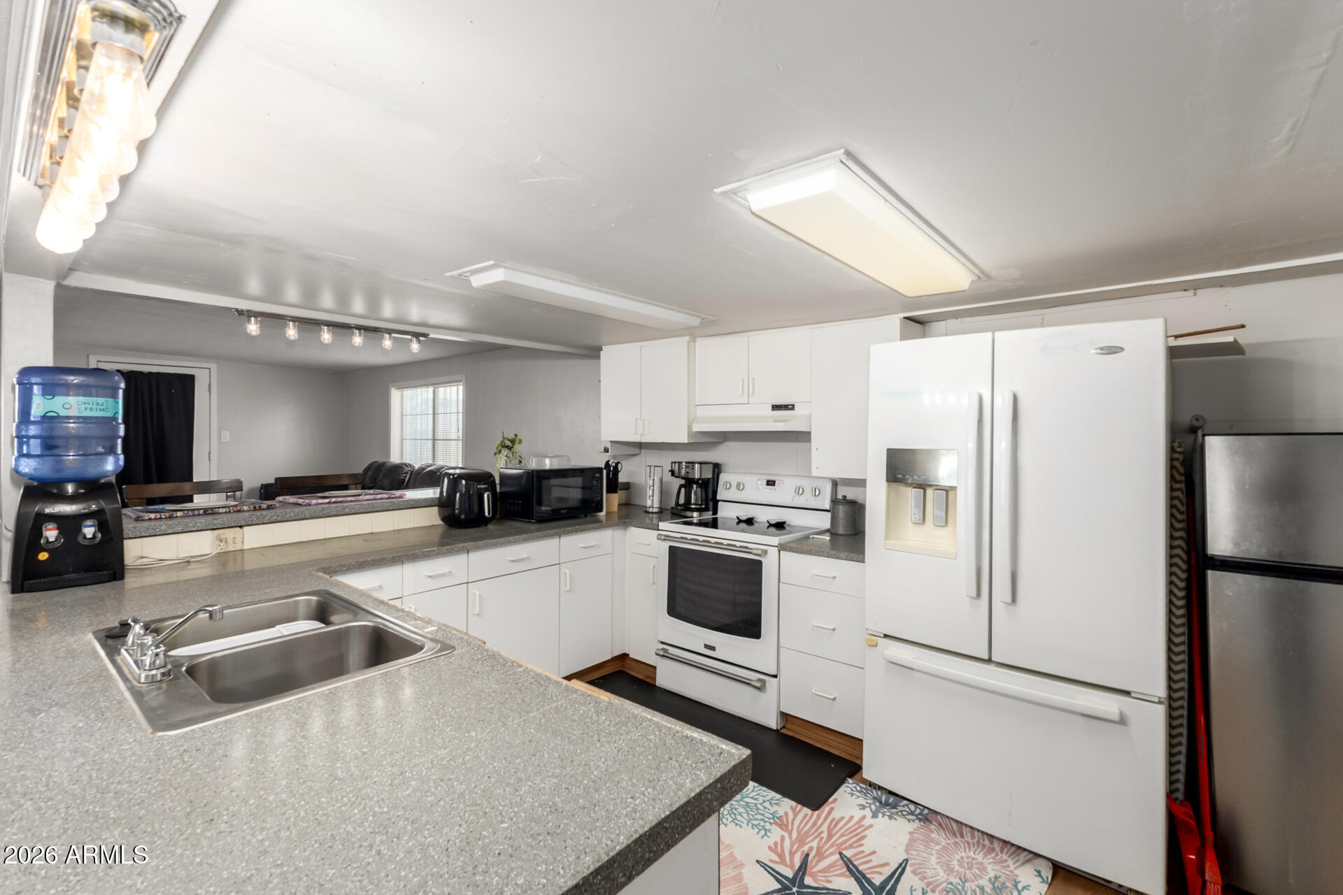 TRAILSIDE - Residential