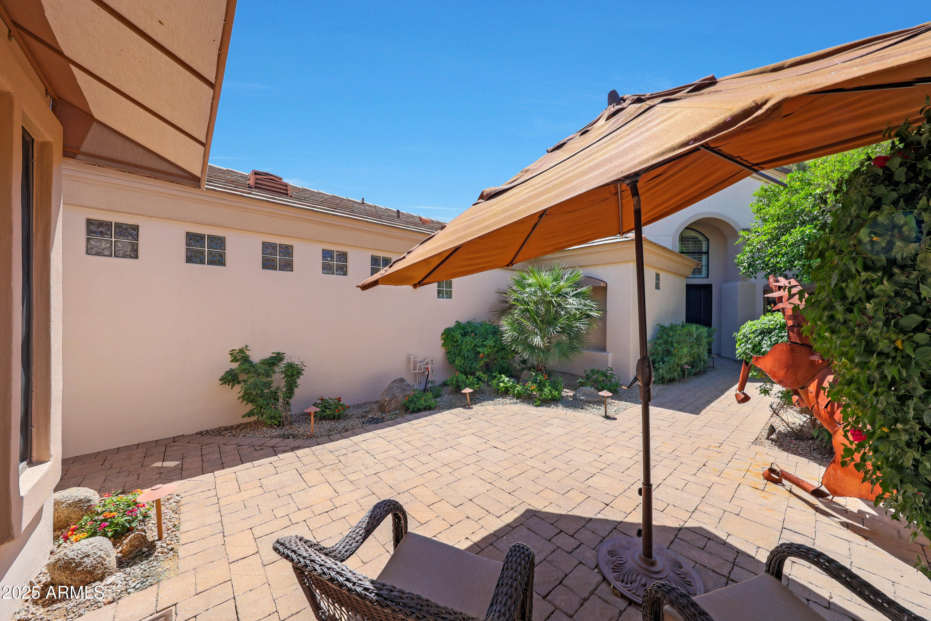 7705 E DOUBLETREE RANCH Road 8