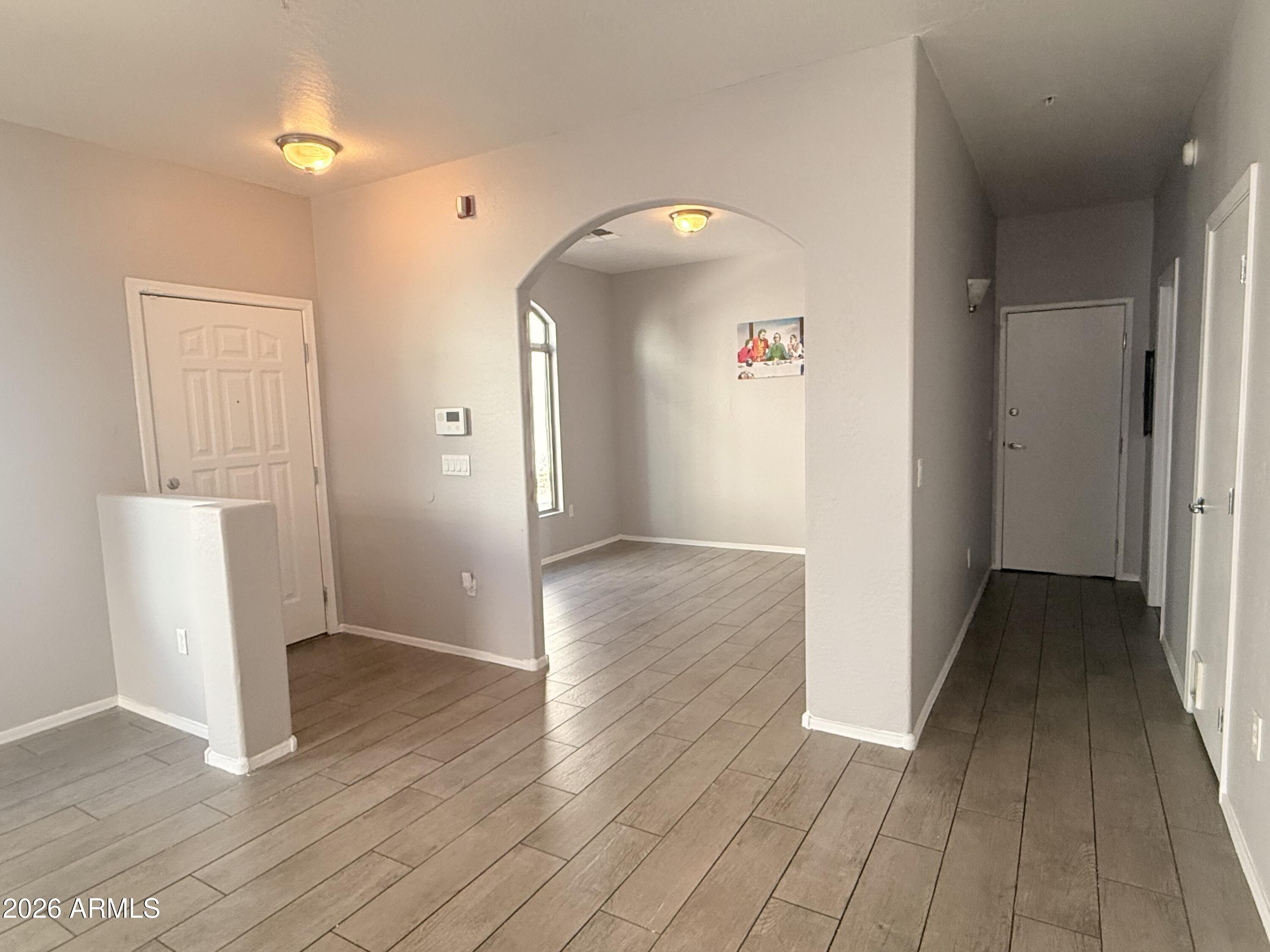 2150 E BELL Road 1075