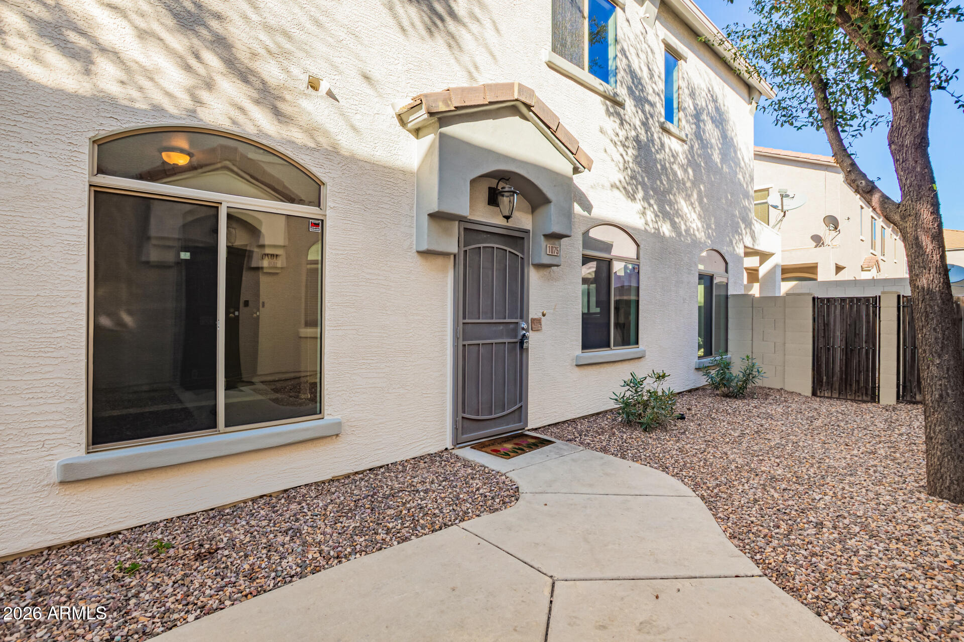 2150 E BELL Road 1075