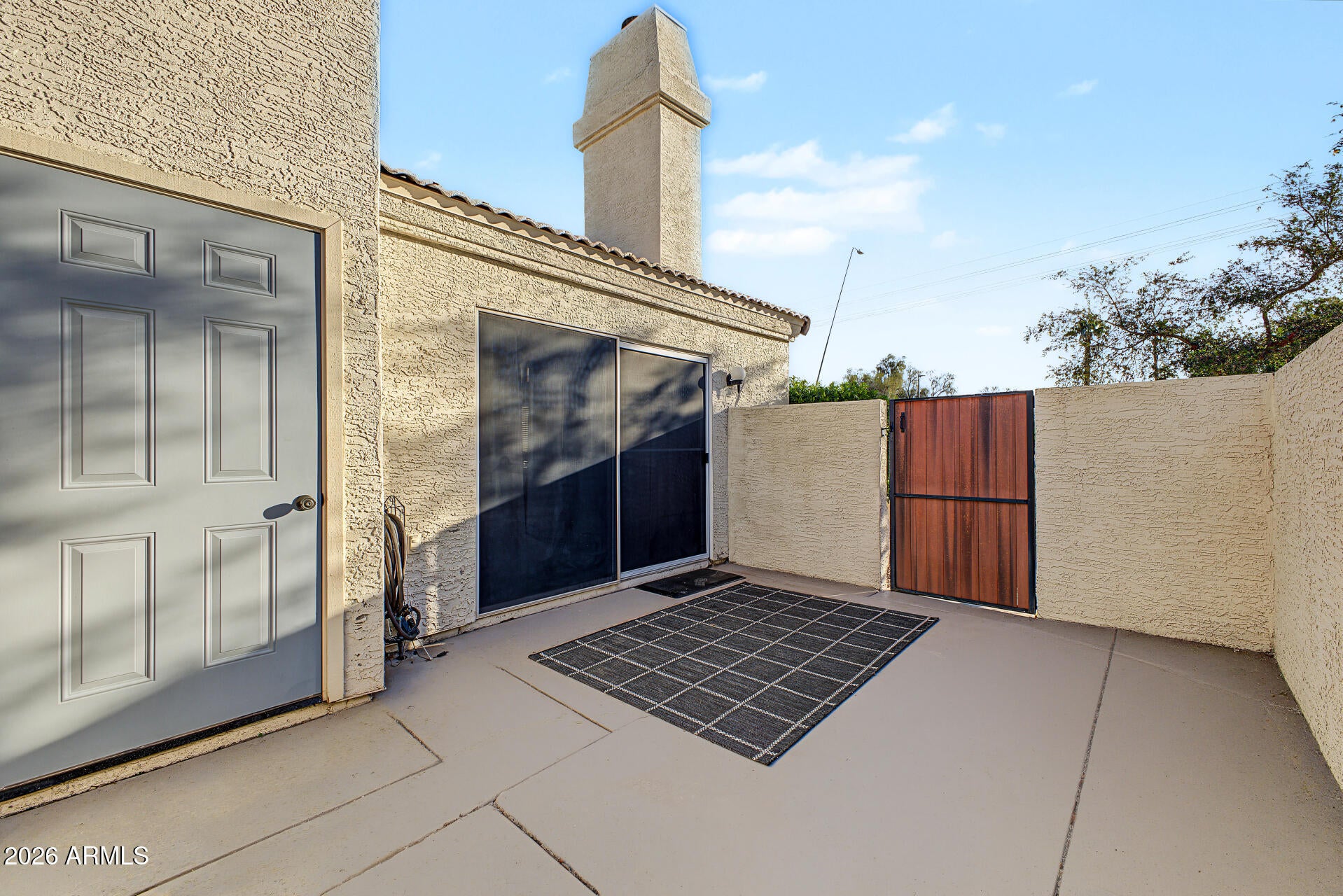 2100 W LEMON TREE Place 48