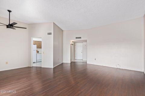 Condominium in Sun City AZ 10931 COGGINS Drive 3.jpg