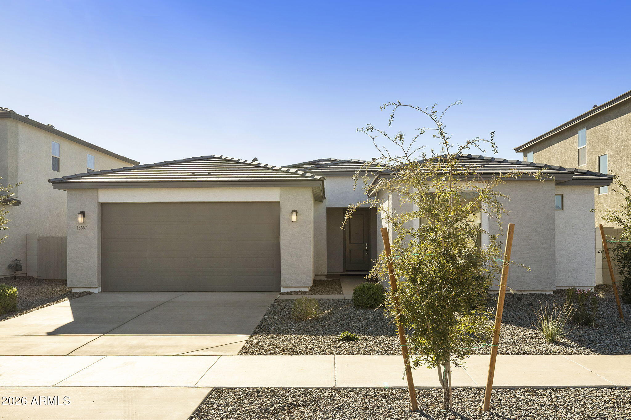 15667 W MERCER Lane