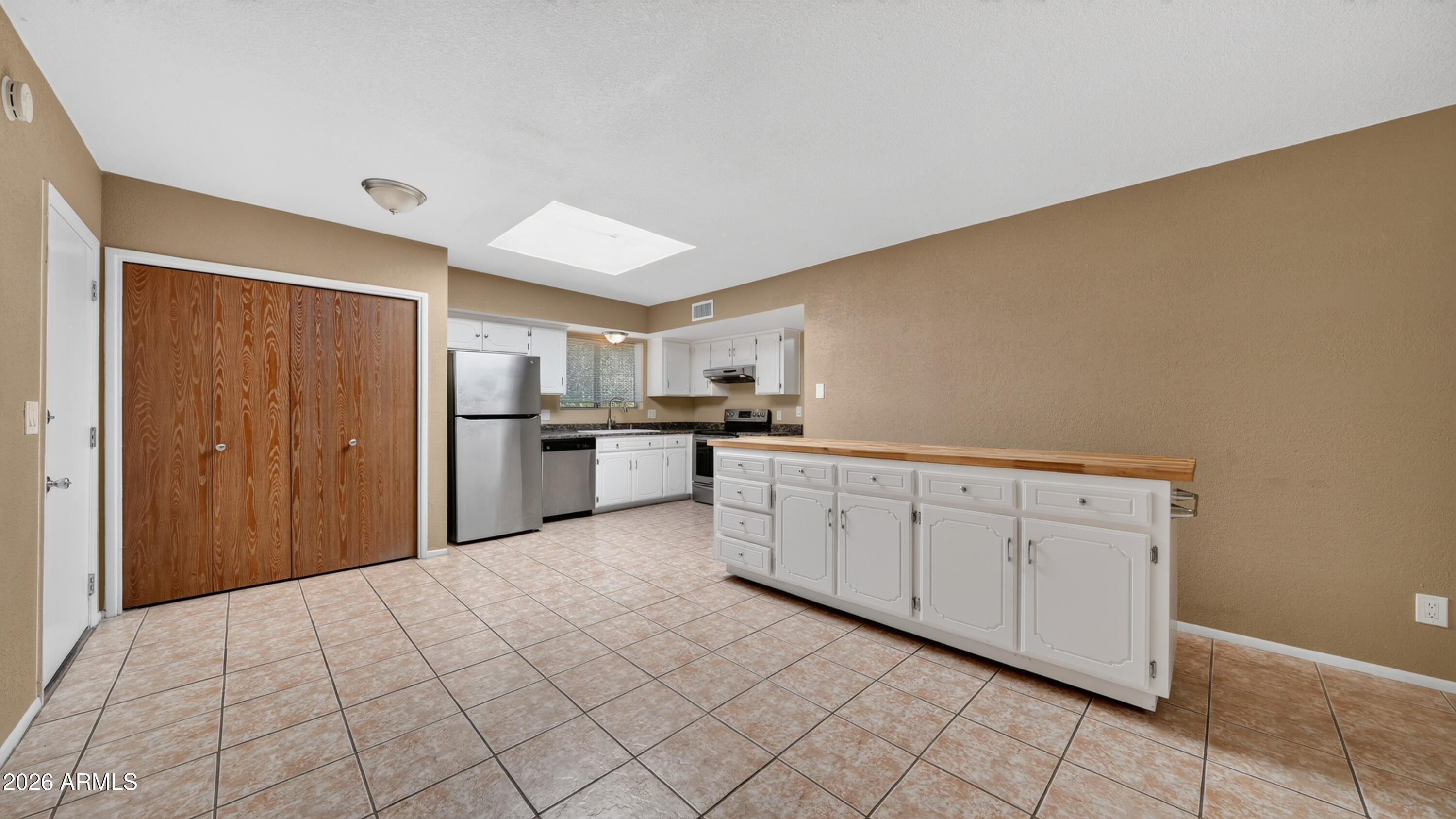 1460 PASEO SAN LUIS --