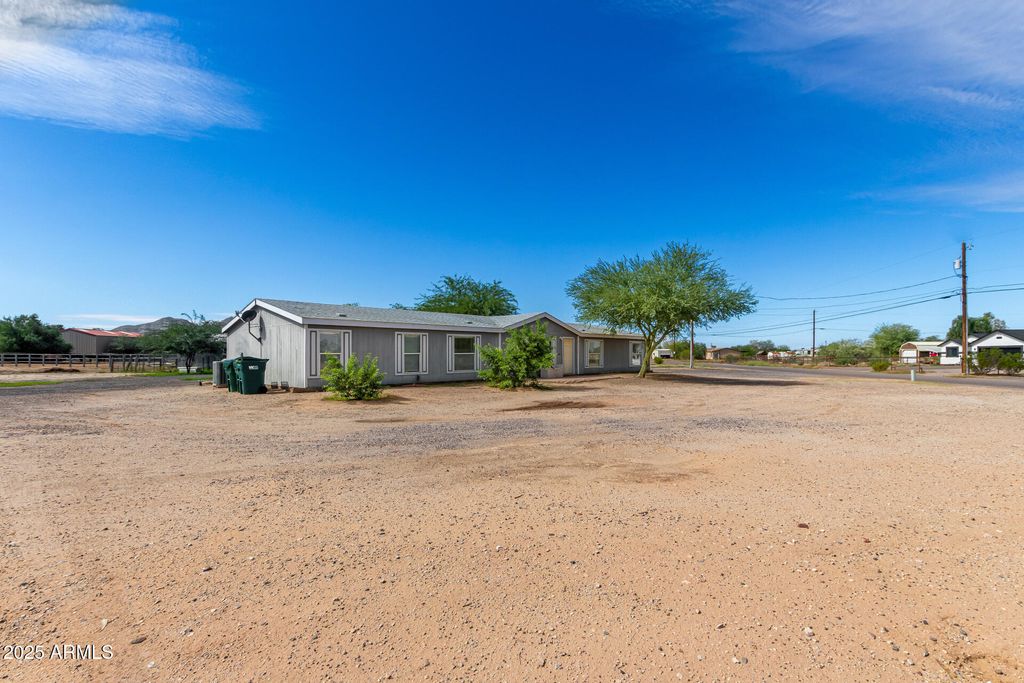 Photo of 20145 E Happy Road, Queen Creek, AZ 85142 (MLS # 6931393)