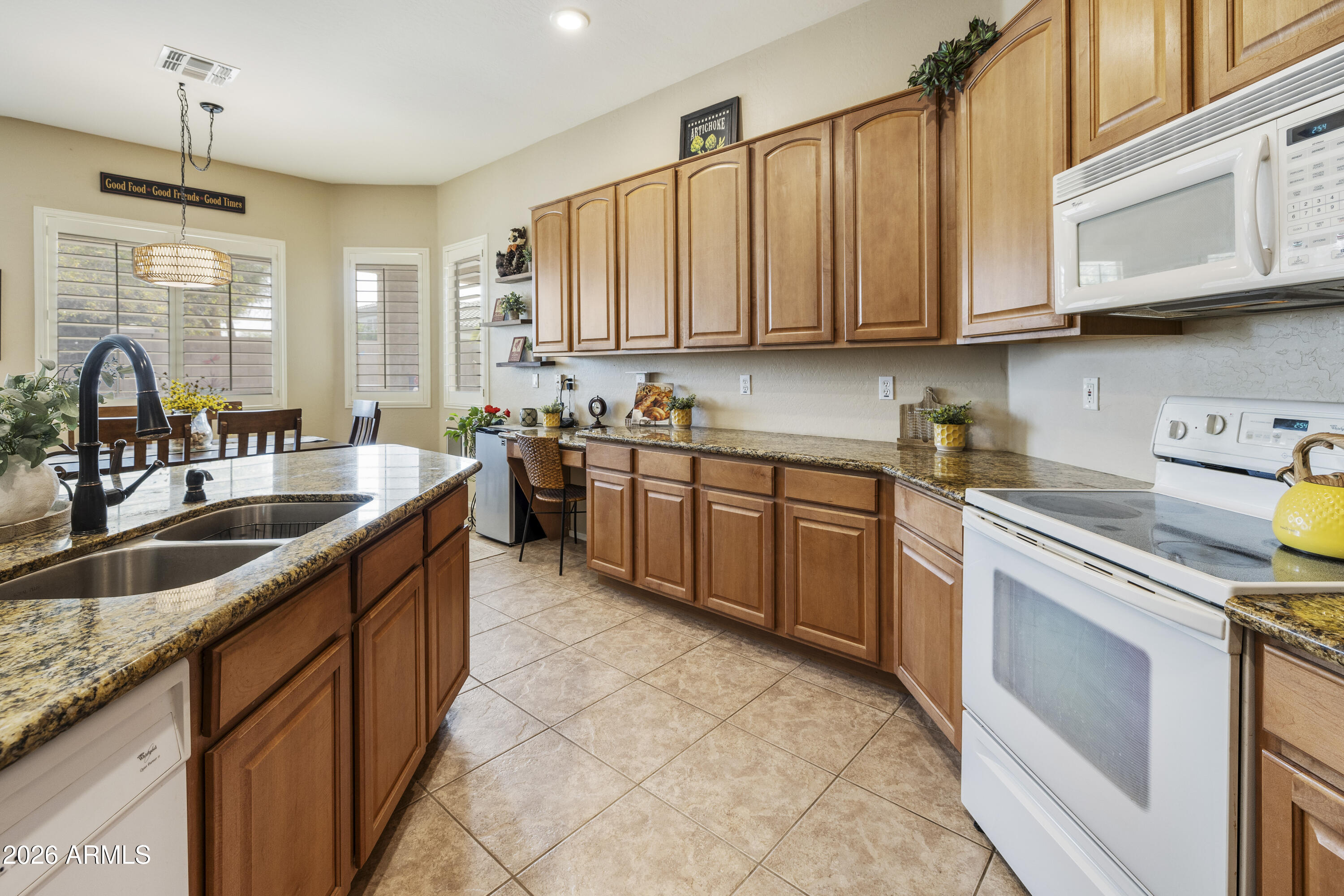 2997 E PARKVIEW Drive