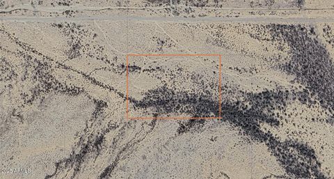 Photo of 0 219th Avenue #-, Surprise, AZ 85387 (MLS # 6864805)