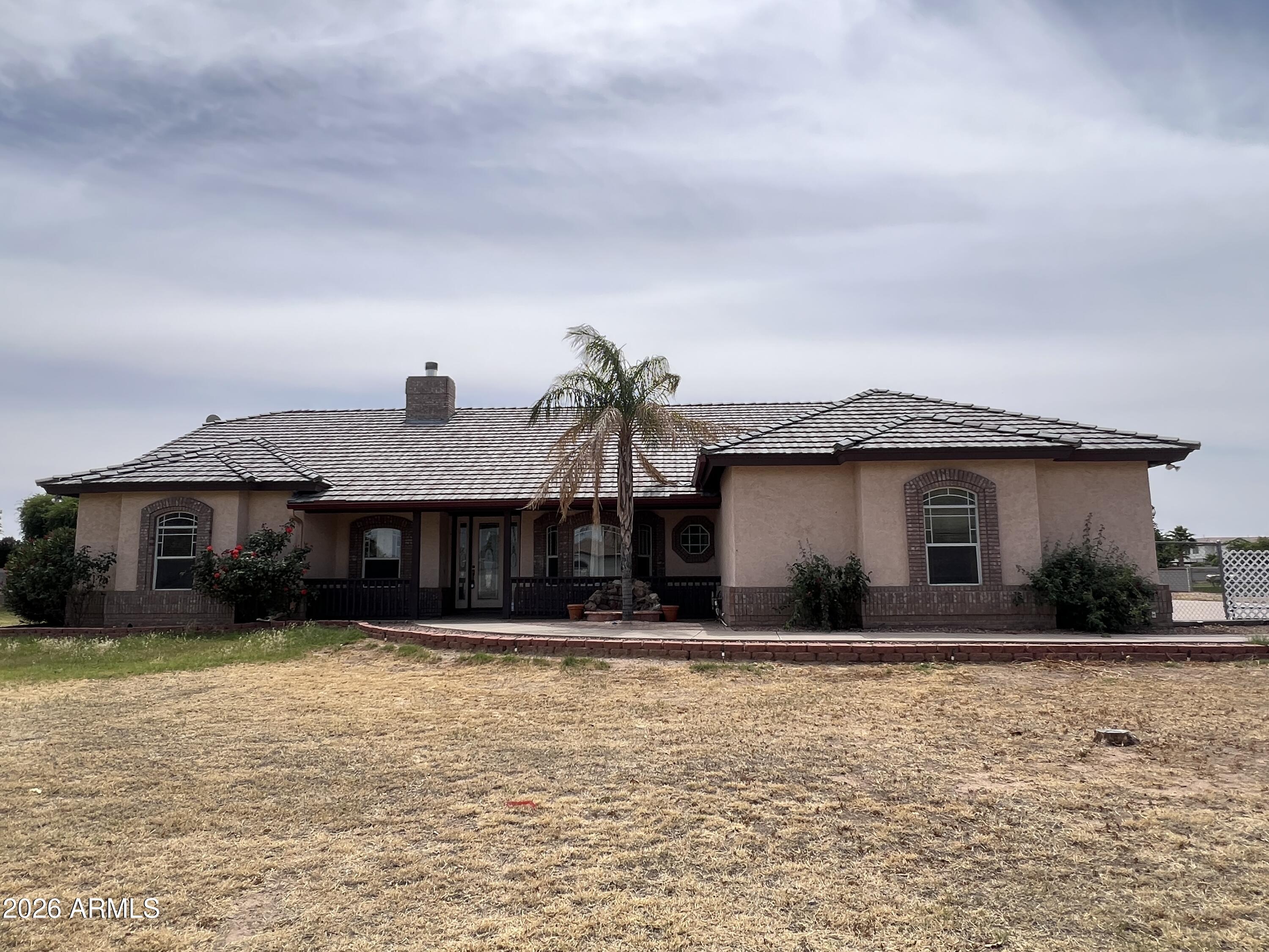 3341 E Arianna Court