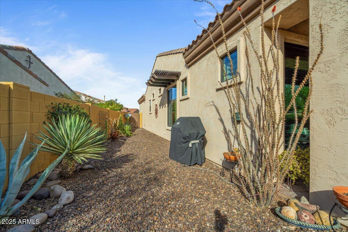 Mesa, Arizona 85207, United States, 2 Bedrooms Bedrooms, ,2 BathroomsBathrooms,Residential,Active,23441