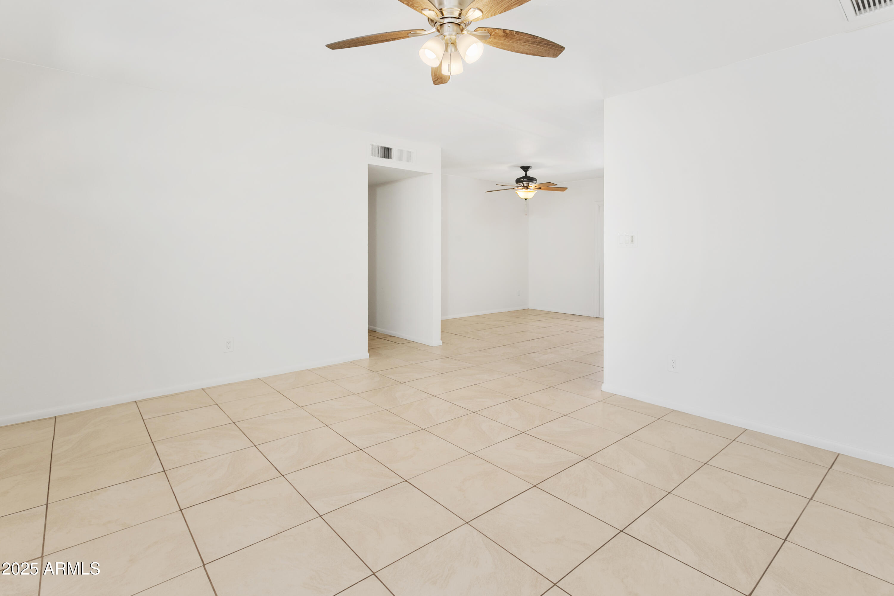 2745 E DAHLIA Drive