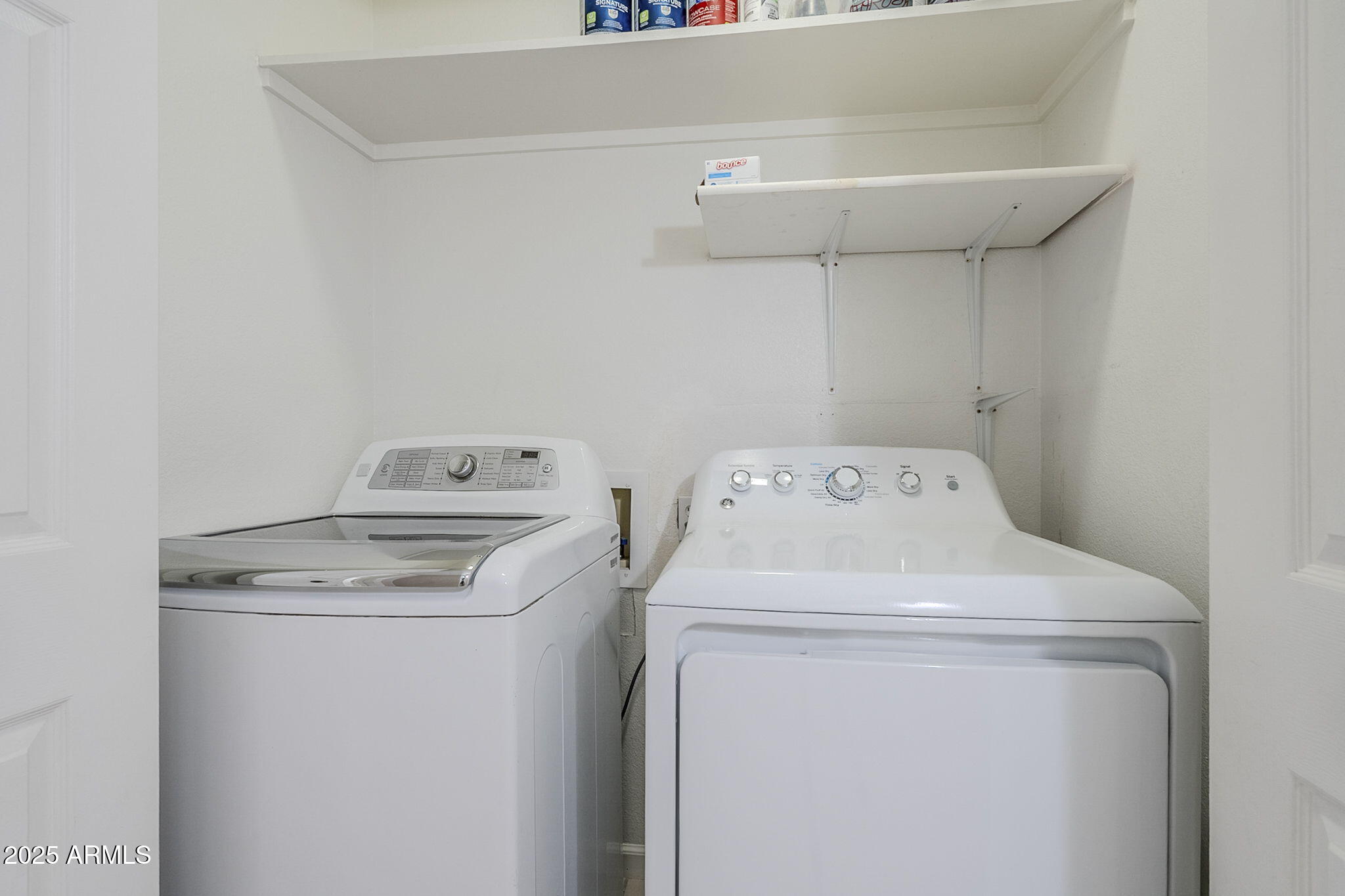 Mesa, Arizona 85205, United States, 2 Bedrooms Bedrooms, ,2 BathroomsBathrooms,Residential,Active,227506