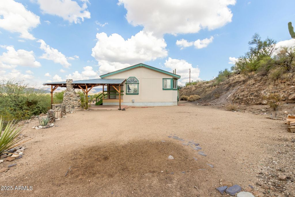 Photo of 3130 W Lazy G Ranch Road, New River, AZ 85087 (MLS # 6910353)