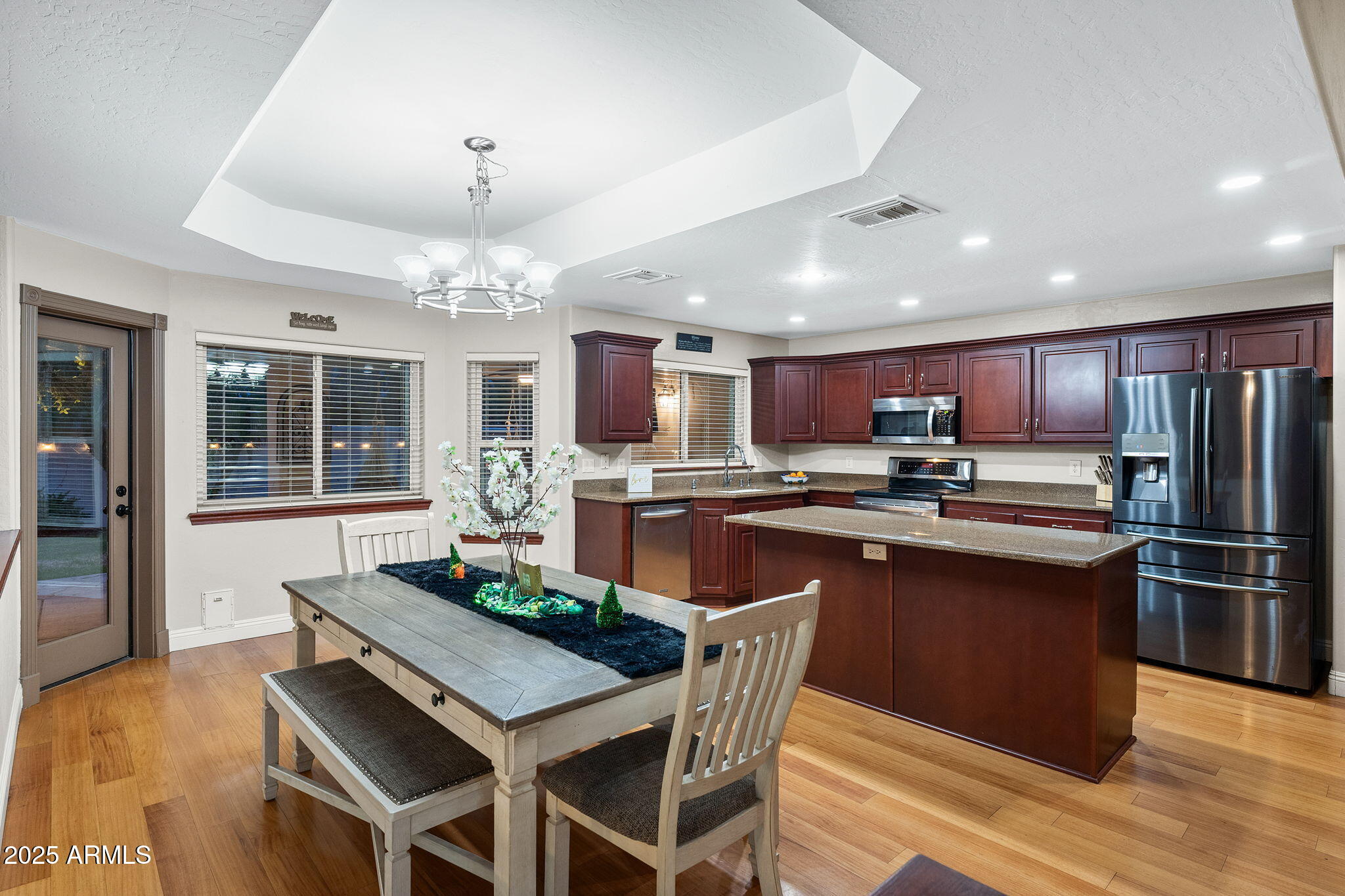 1934 E CYPRESS TREE Drive