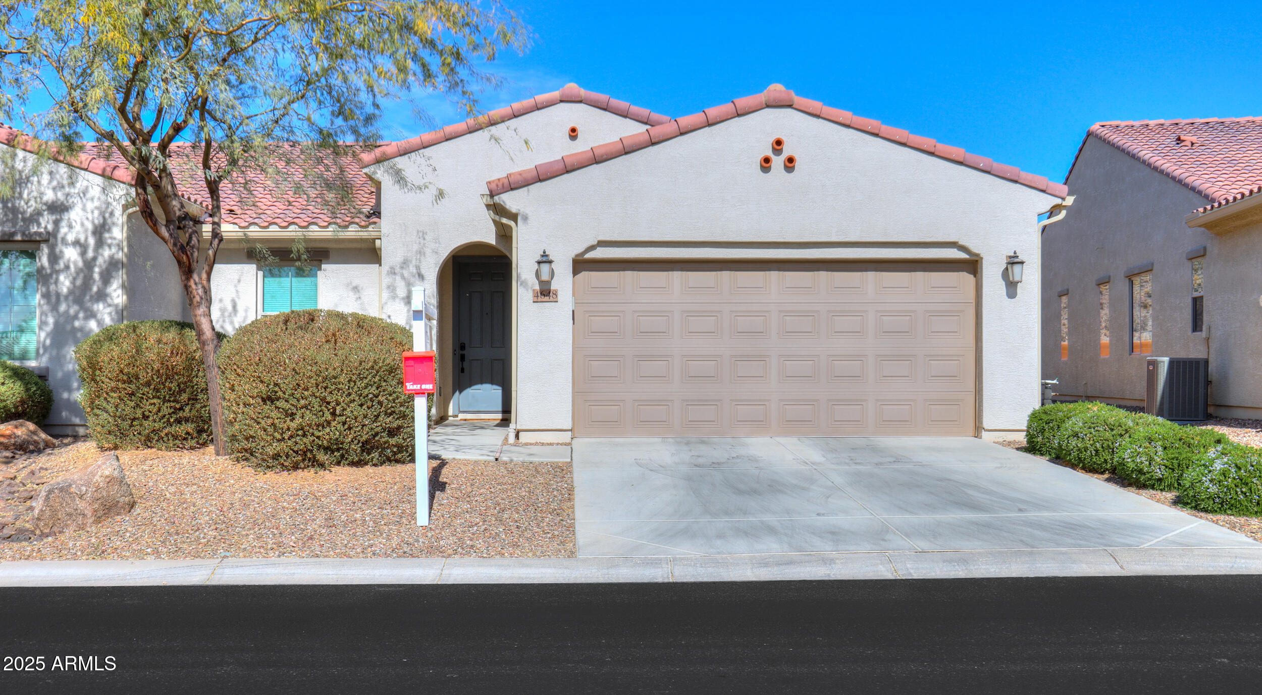 4648 W Hanna Drive
