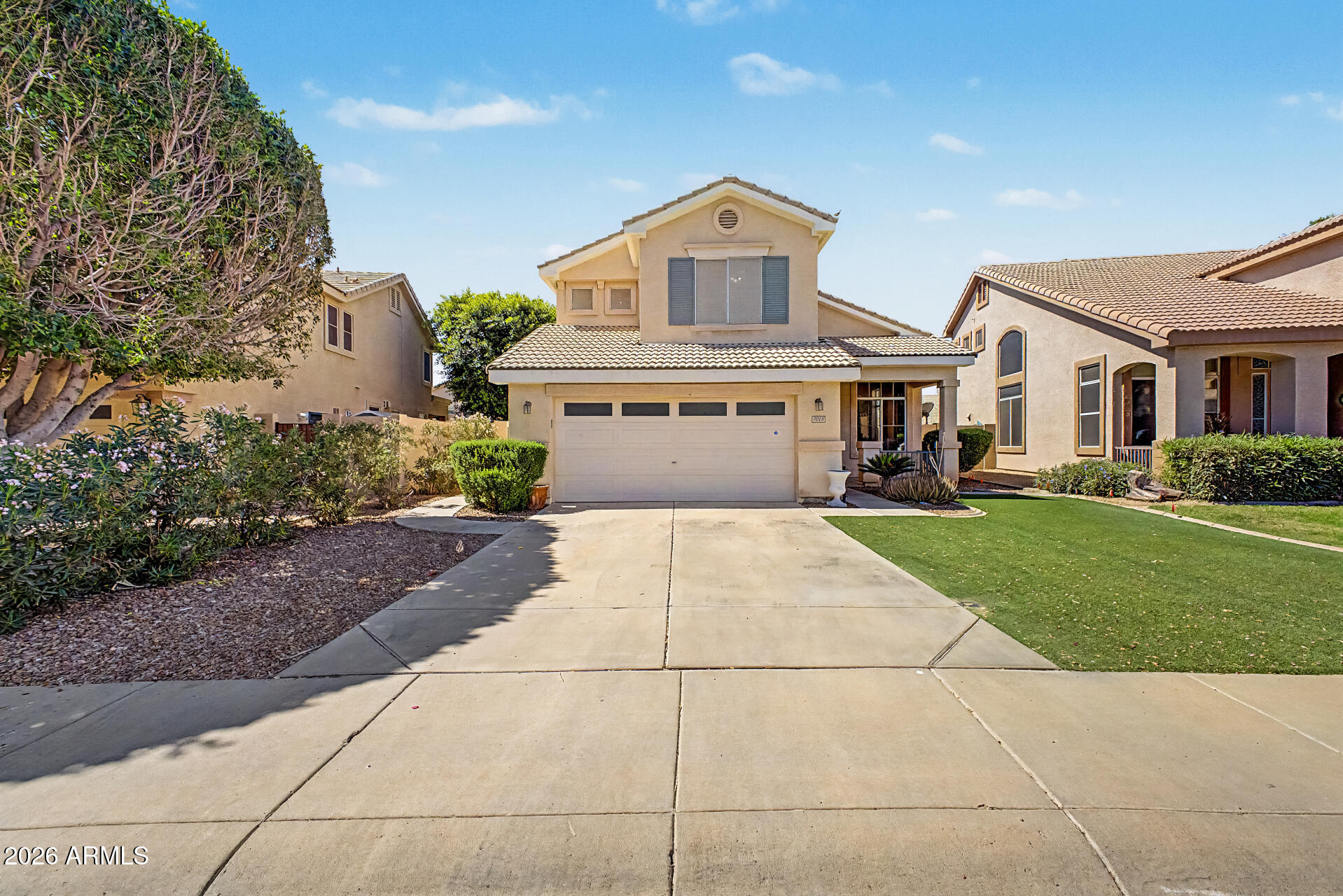 7015 W BLACKHAWK Drive