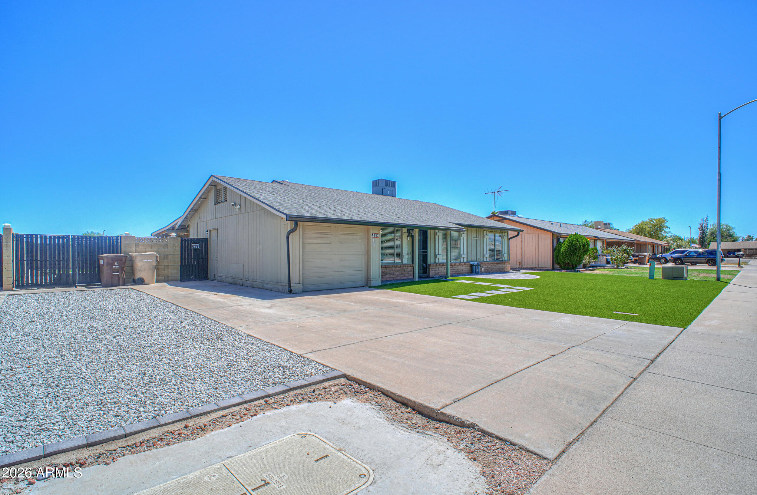 7953 W SAHUARO Drive