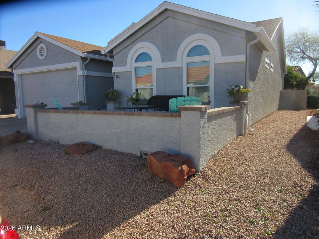 Photo of 1903 E Colonial Drive, Chandler, AZ 85249 (MLS # 6988418)