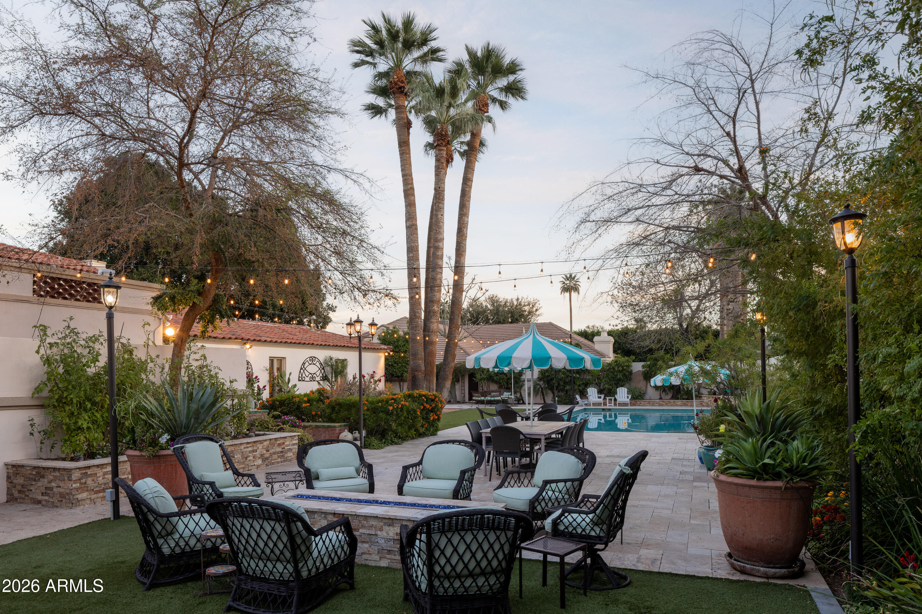 COUNTRY CLUB MANOR LOT 1-8 - Residential