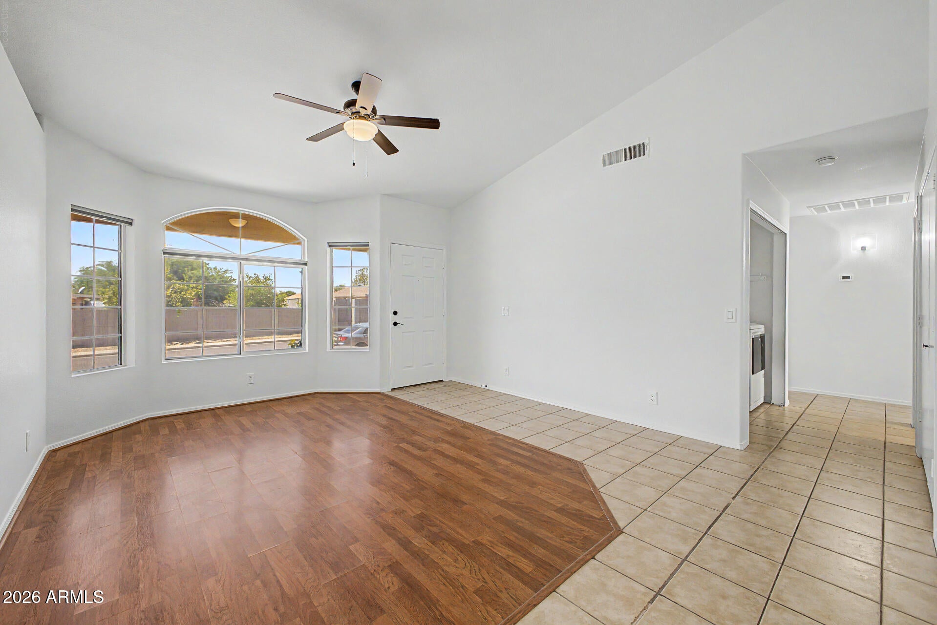 825 N 94TH Place