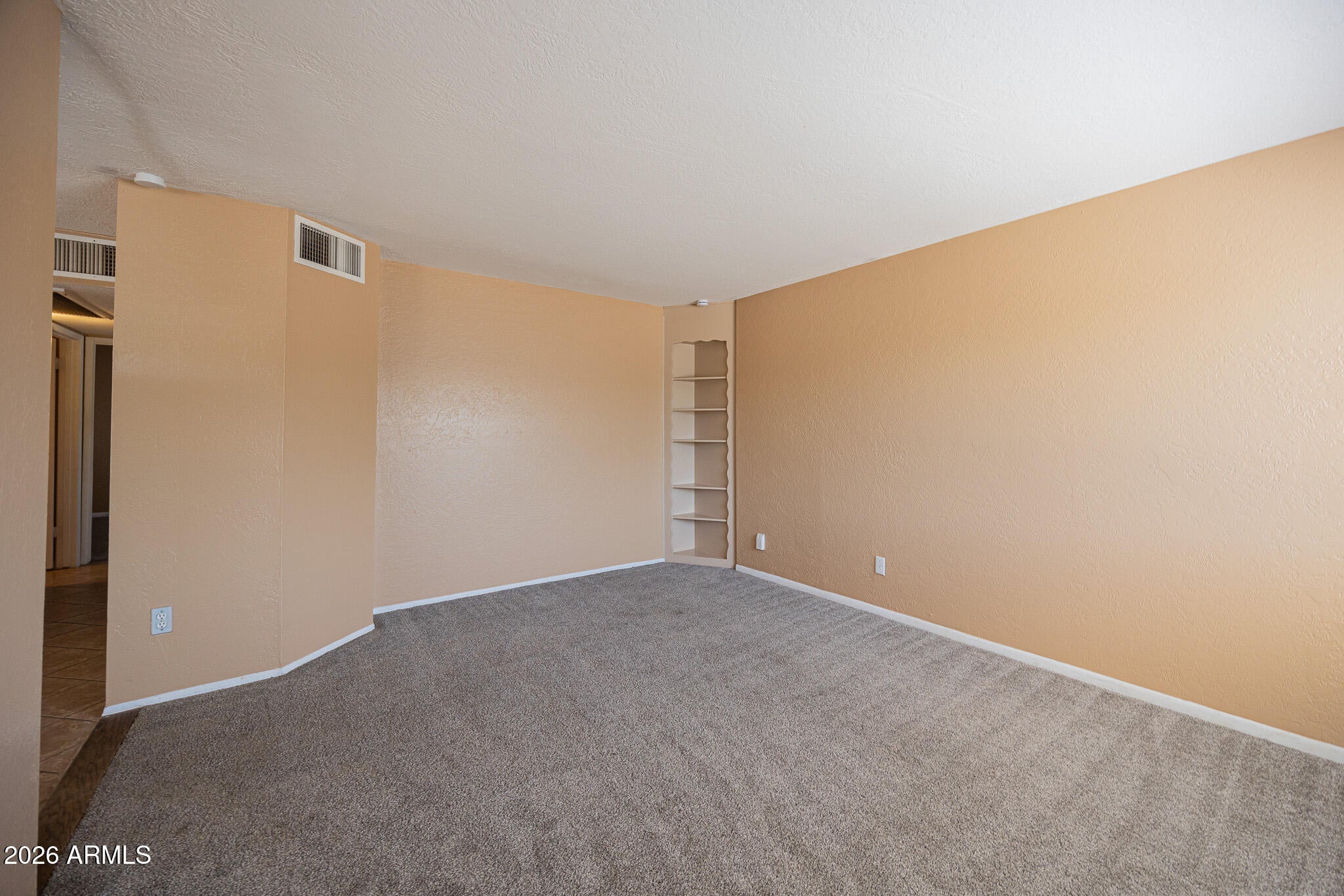 2130 W CORTEZ Avenue