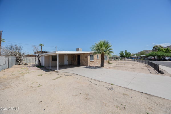 2130 W CORTEZ ST, PHOENIX, AZ 85029 - Image 7aefe642987b41b07fc5e4e3669927bd/2744912893