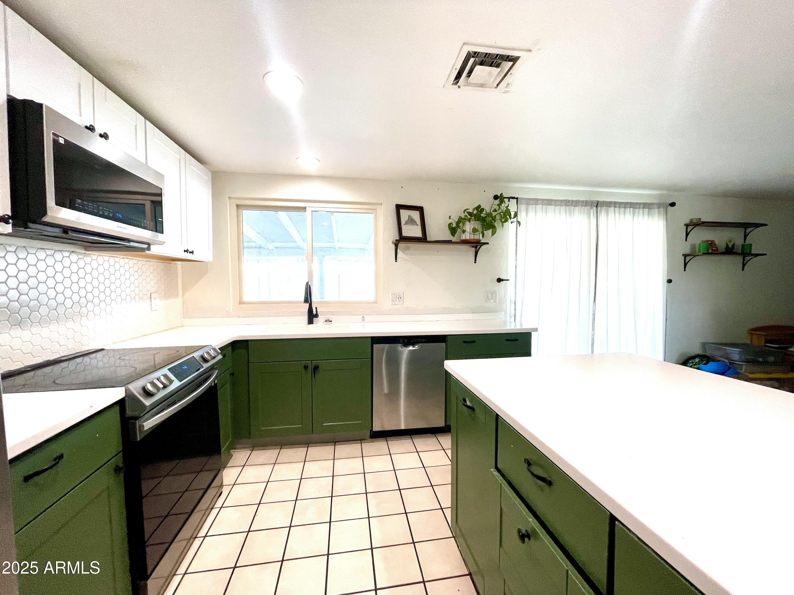 451 N SAN JOSE Circle