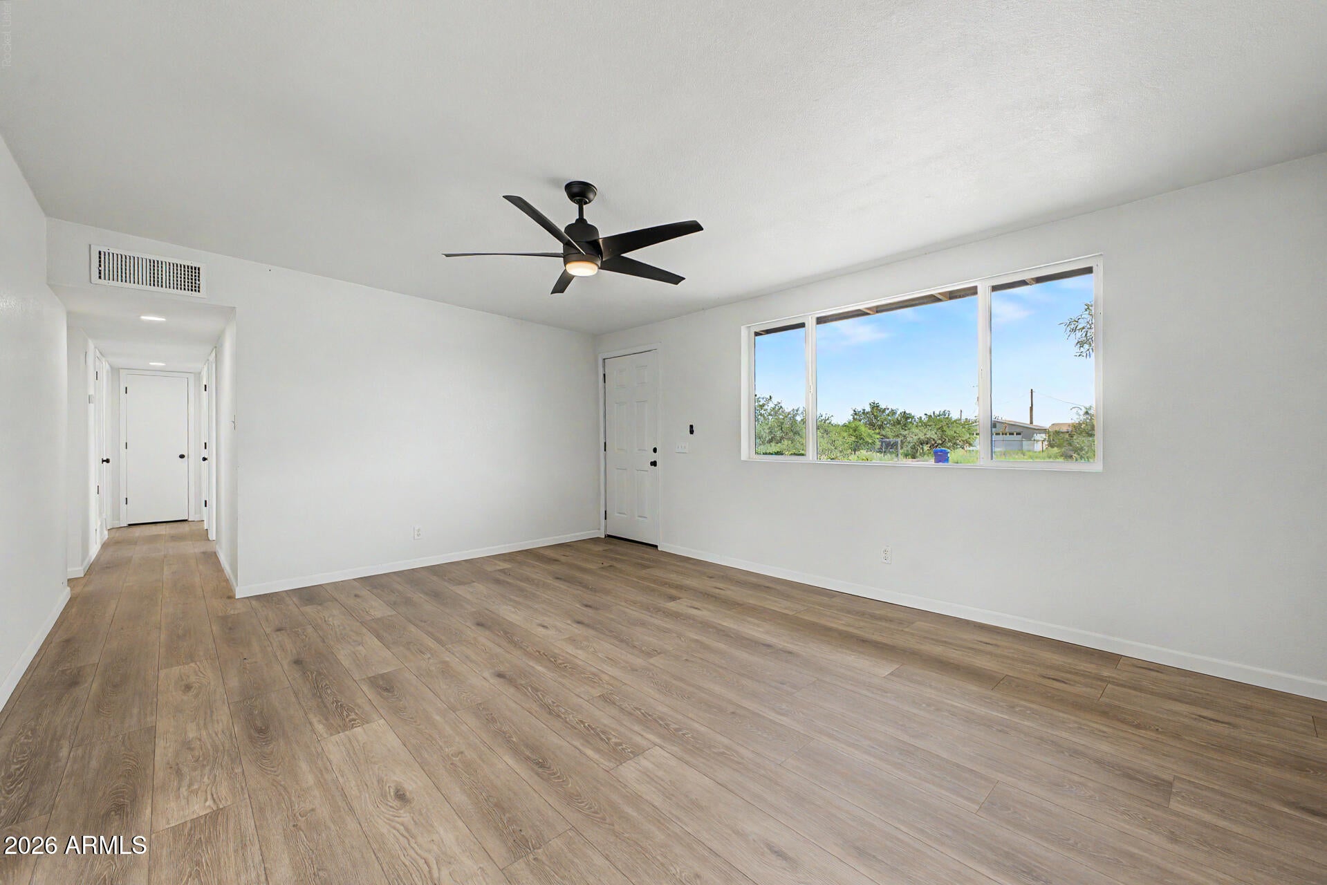 2453 N CALLE QUINTO --