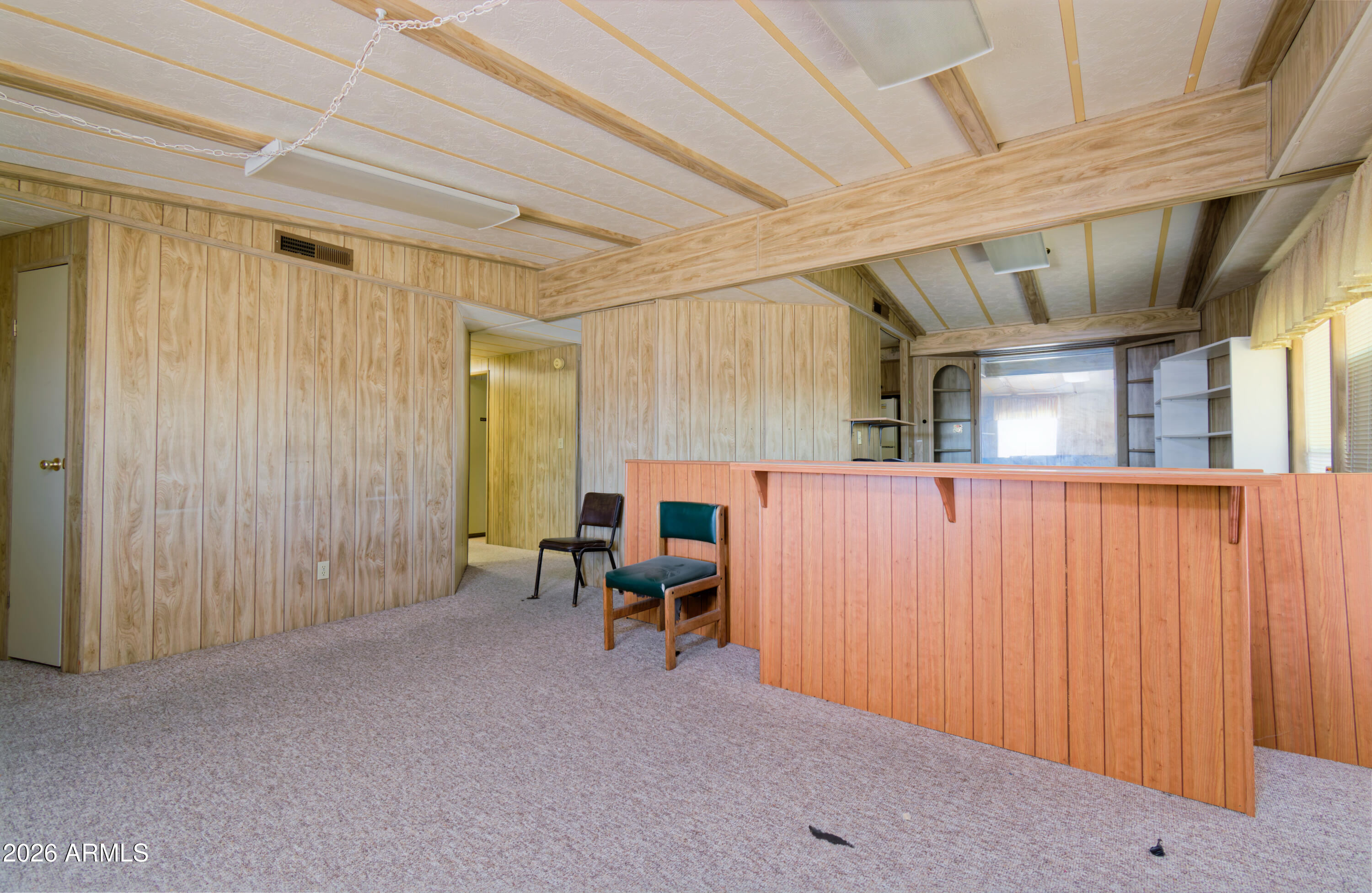 394 N CENTRAL Boulevard