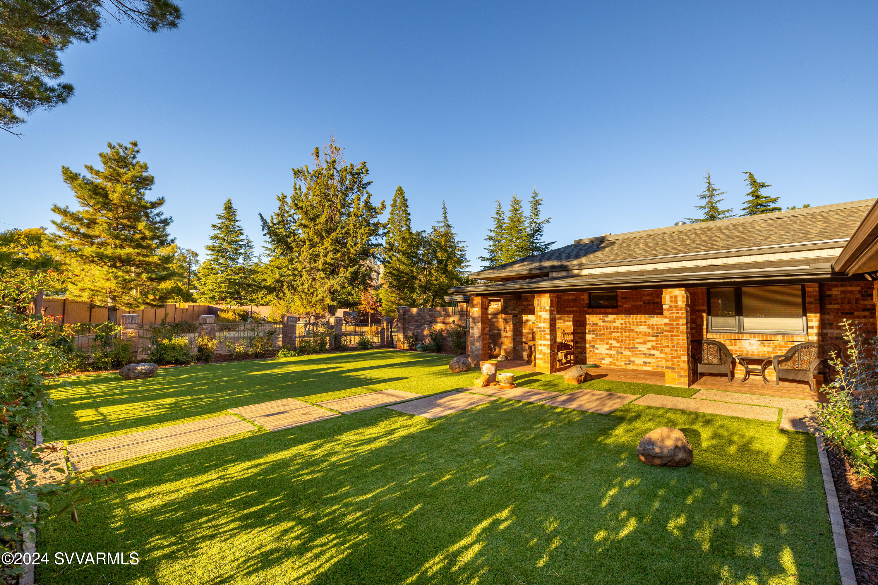 Under 5 Acres - Residential