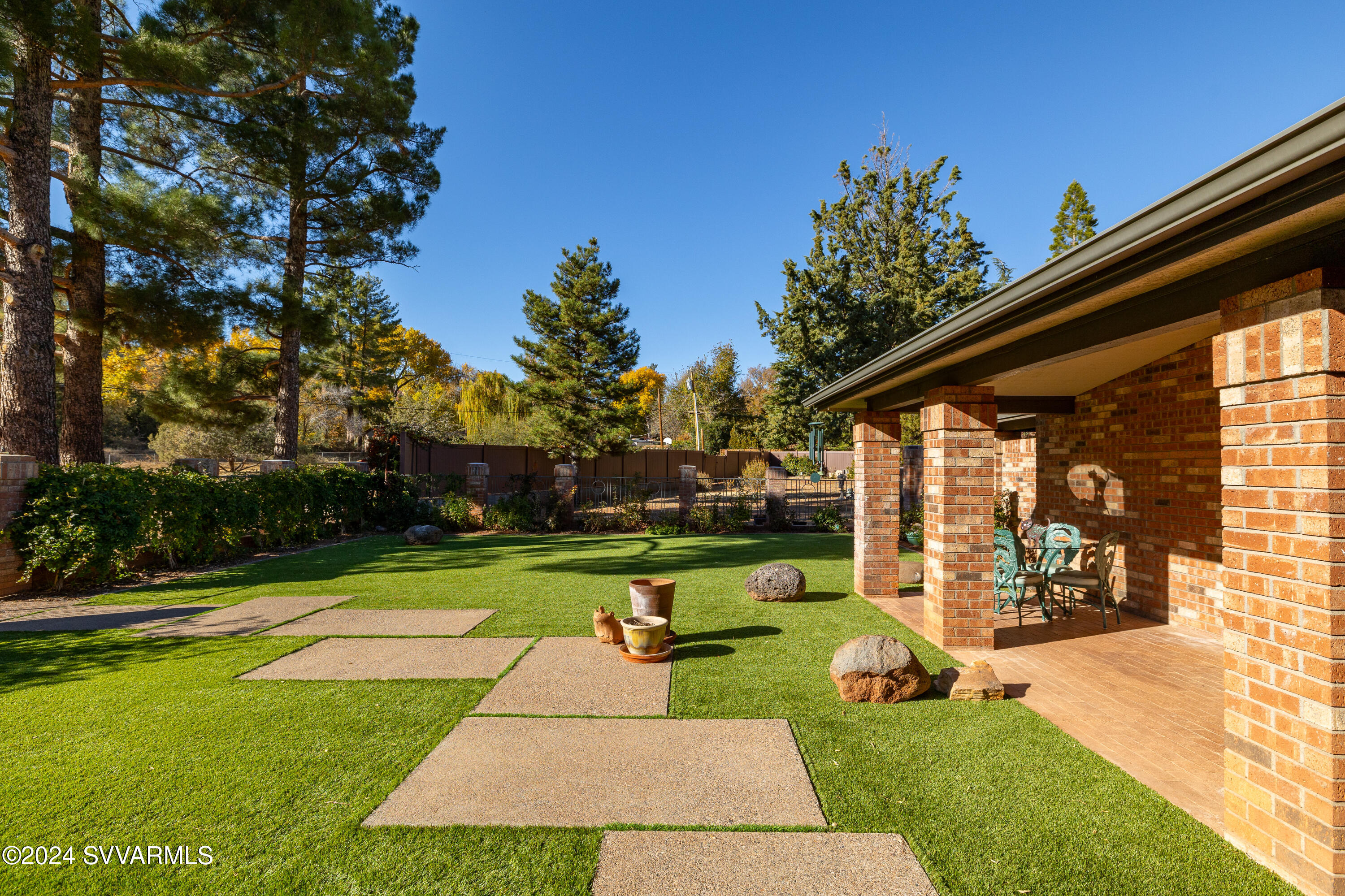 Under 5 Acres - Residential