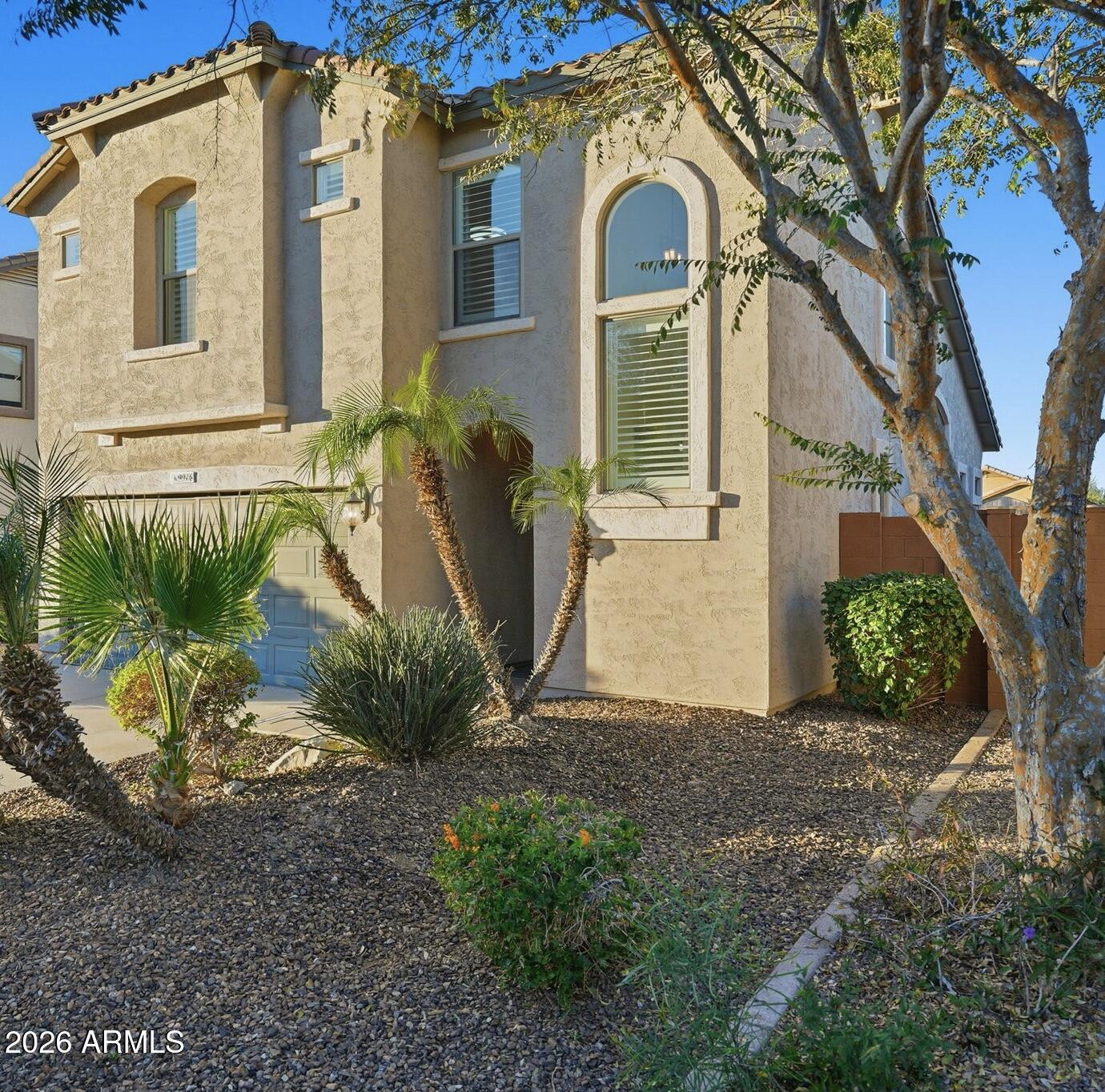 9918 E ESCONDIDO Avenue