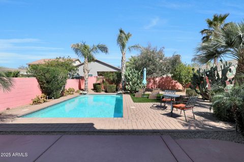 814 W AGRARIAN HILLS Drive San Tan Valley AZ 85143
