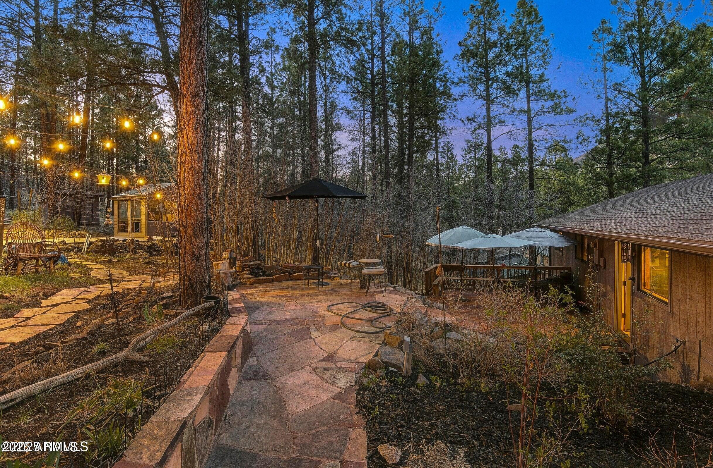 3919 N Paradise Road
