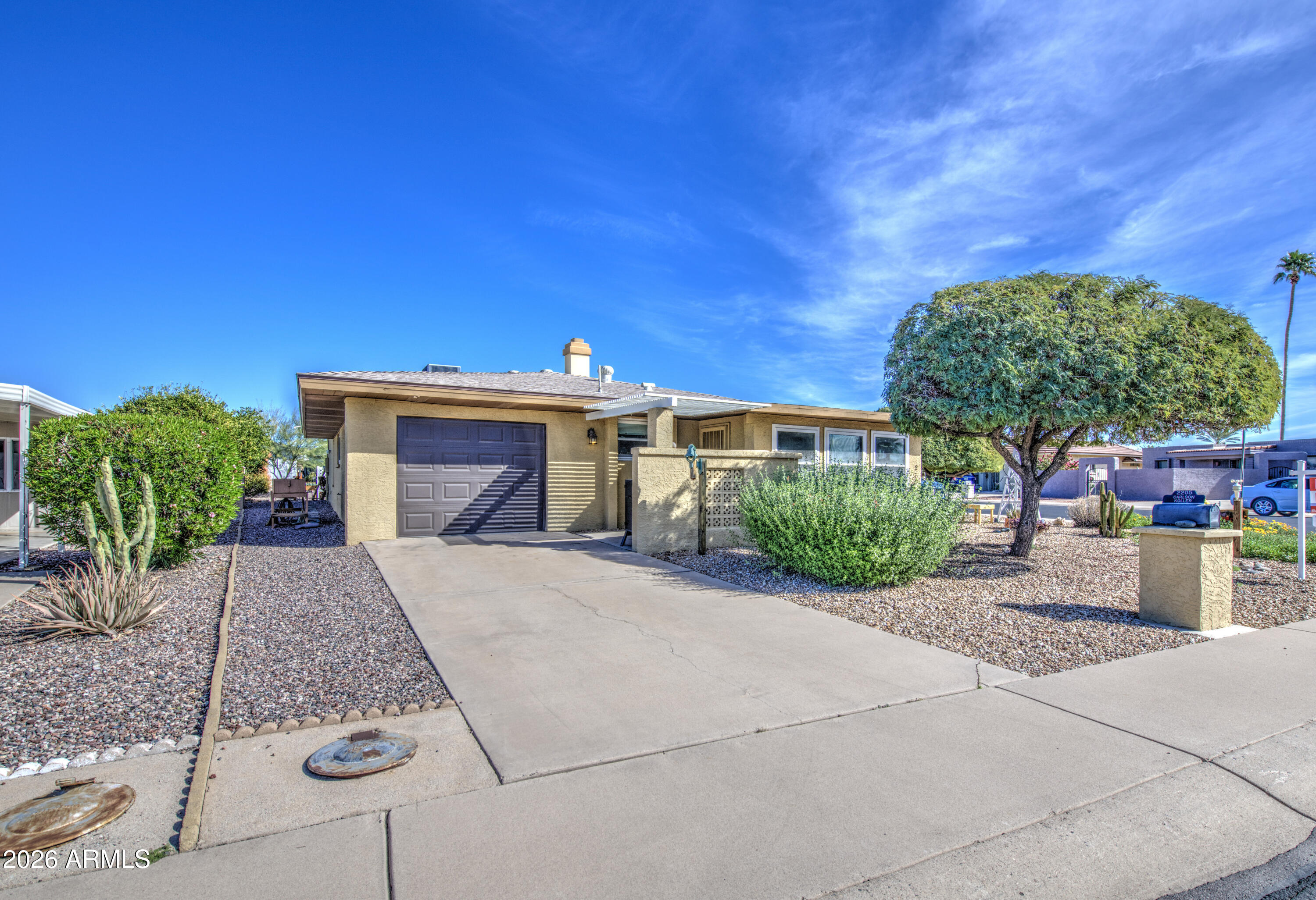 2205 N NICKLAUS Drive N