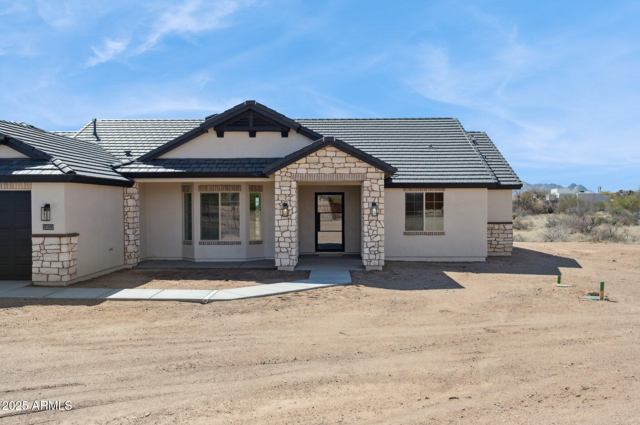 31652 N Misty Lane