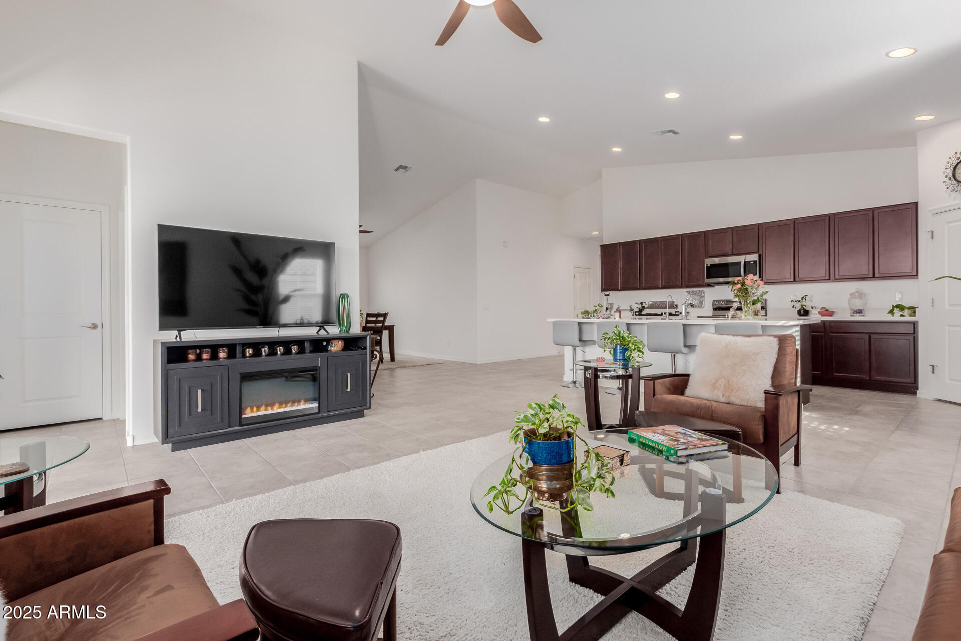 Casa Grande, Arizona 85122, United States, 3 Bedrooms Bedrooms, ,2 BathroomsBathrooms,Residential,Active,173147