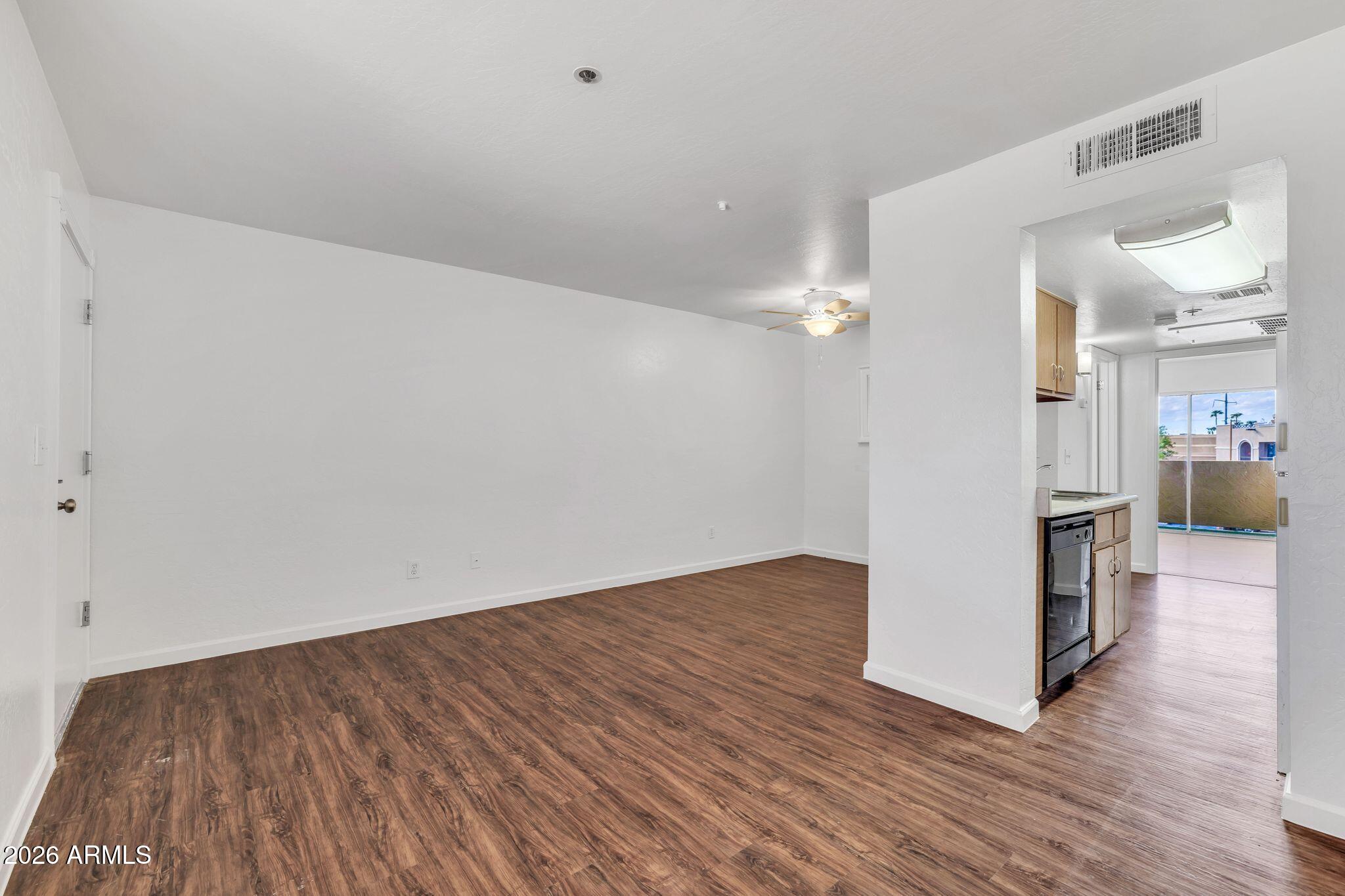 12123 W BELL Road 359