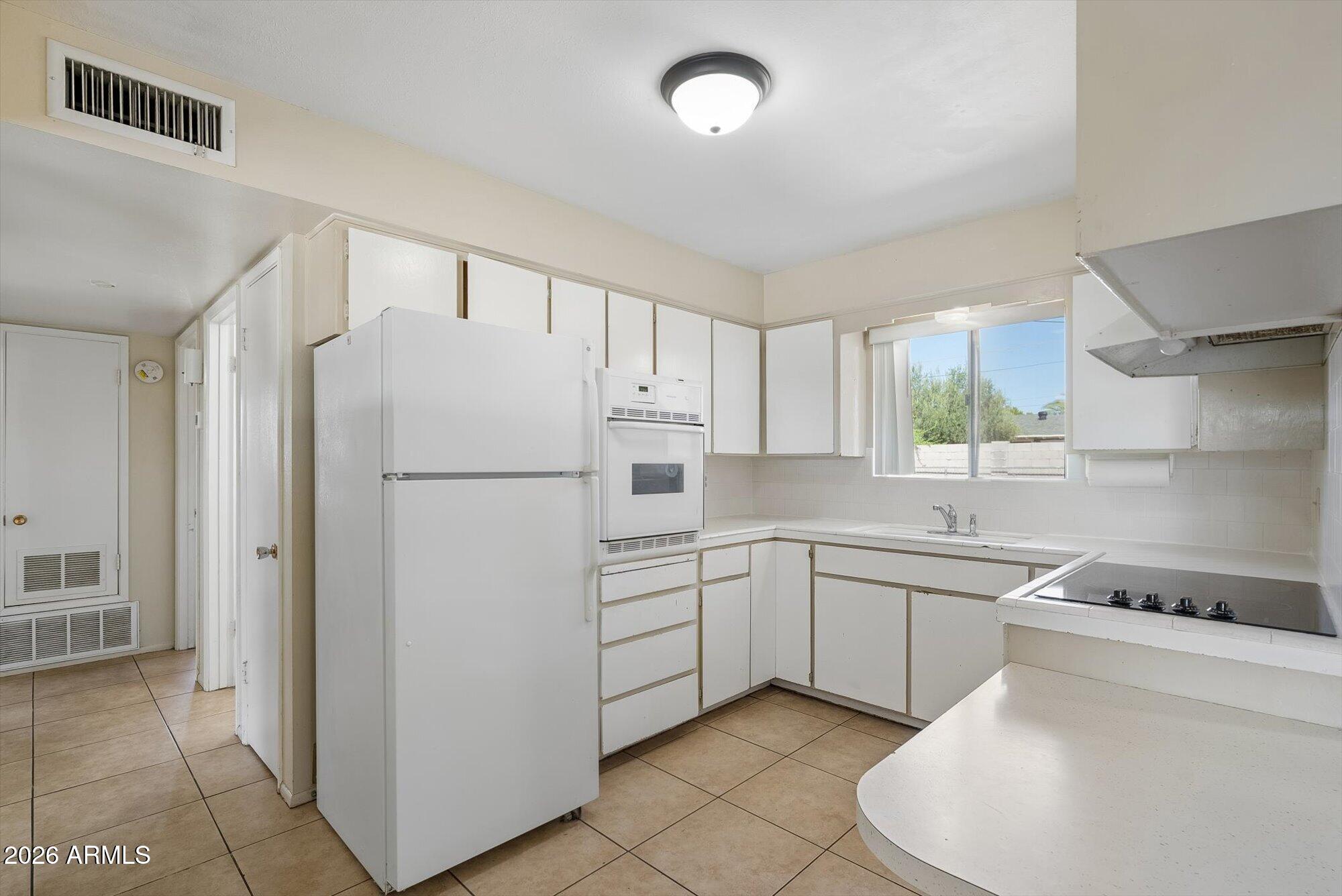 DREAMLAND VILLA - Residential