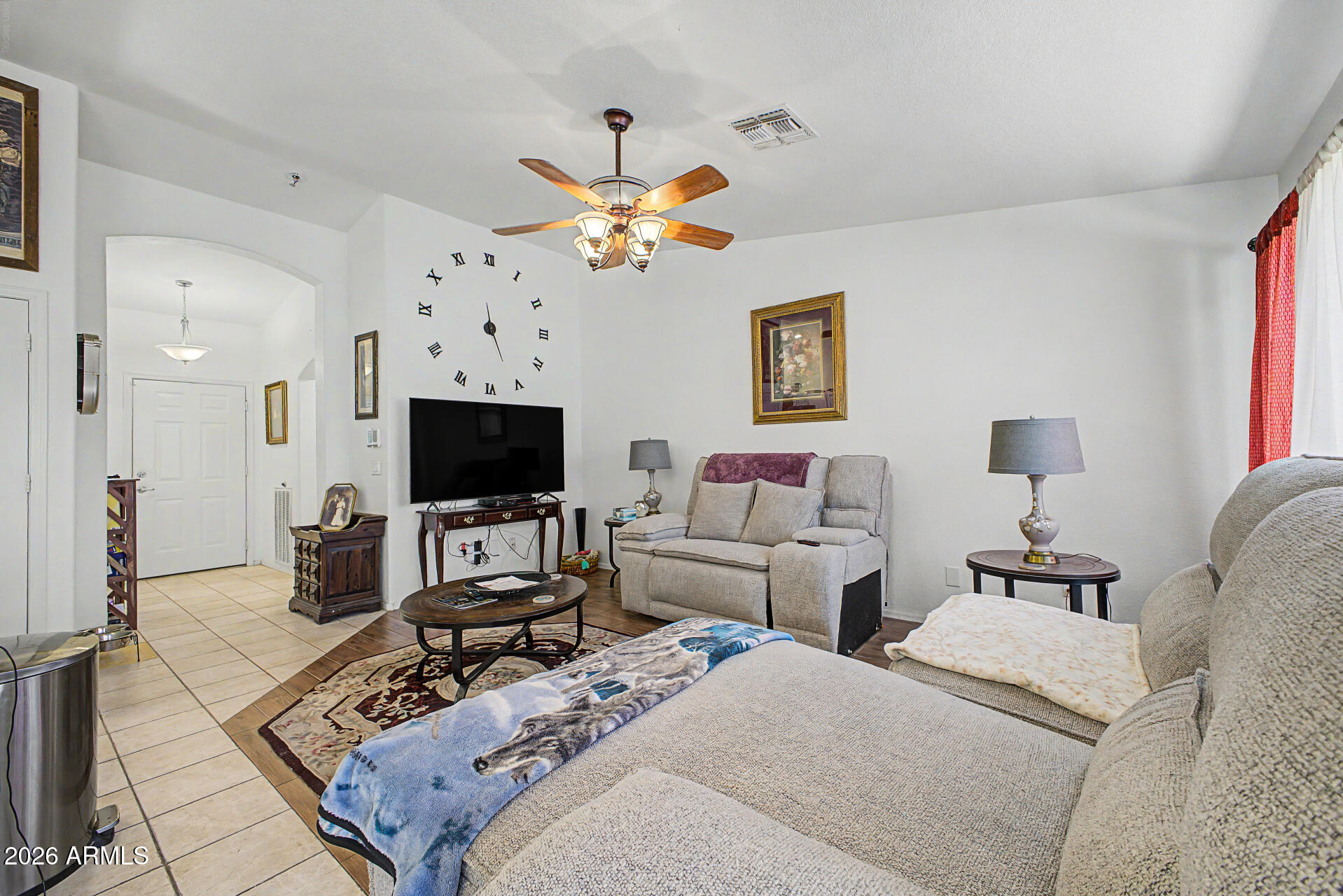 1462 E TORREY PINES Lane