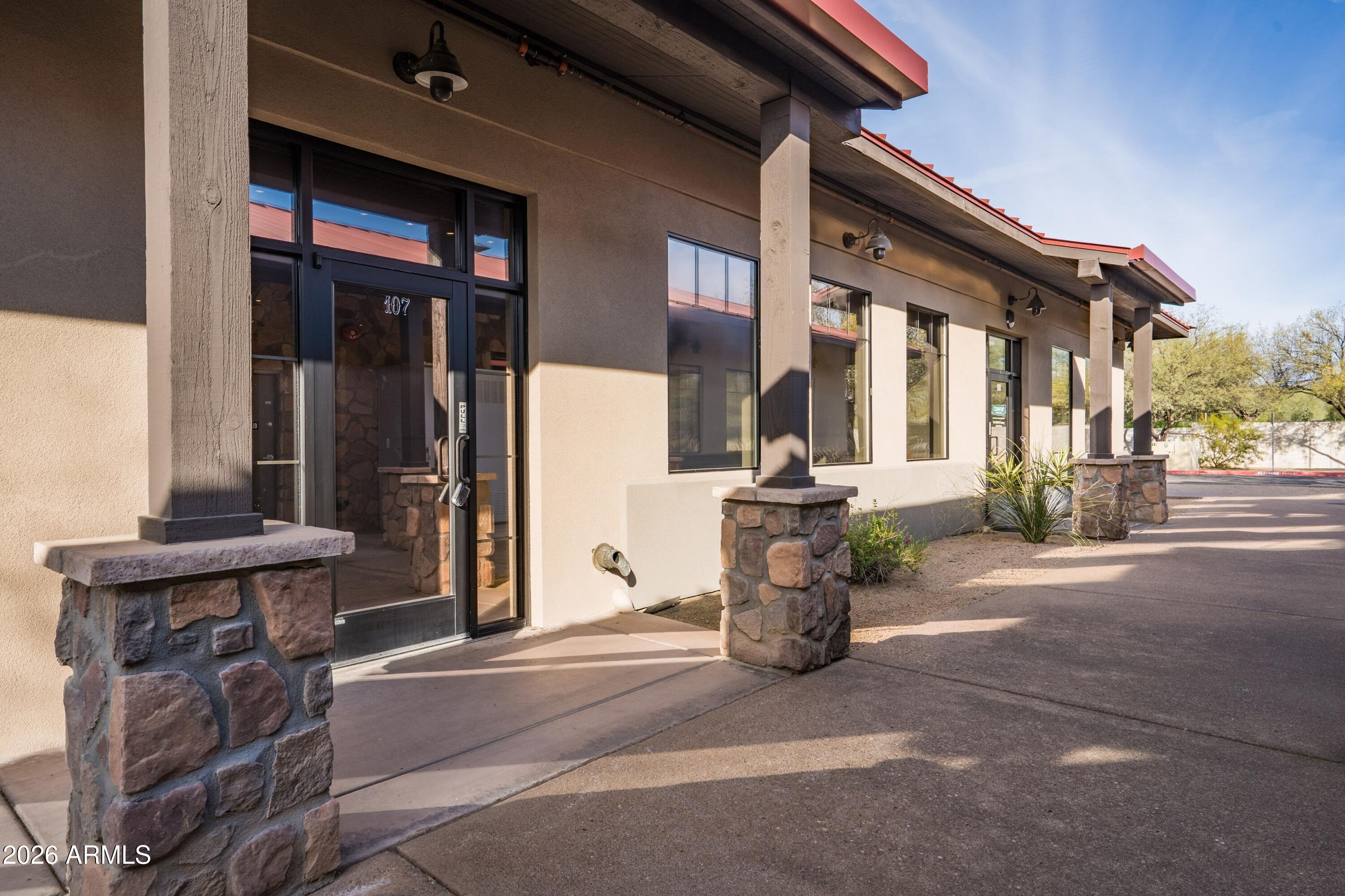 7100 E Cave Creek Road 107