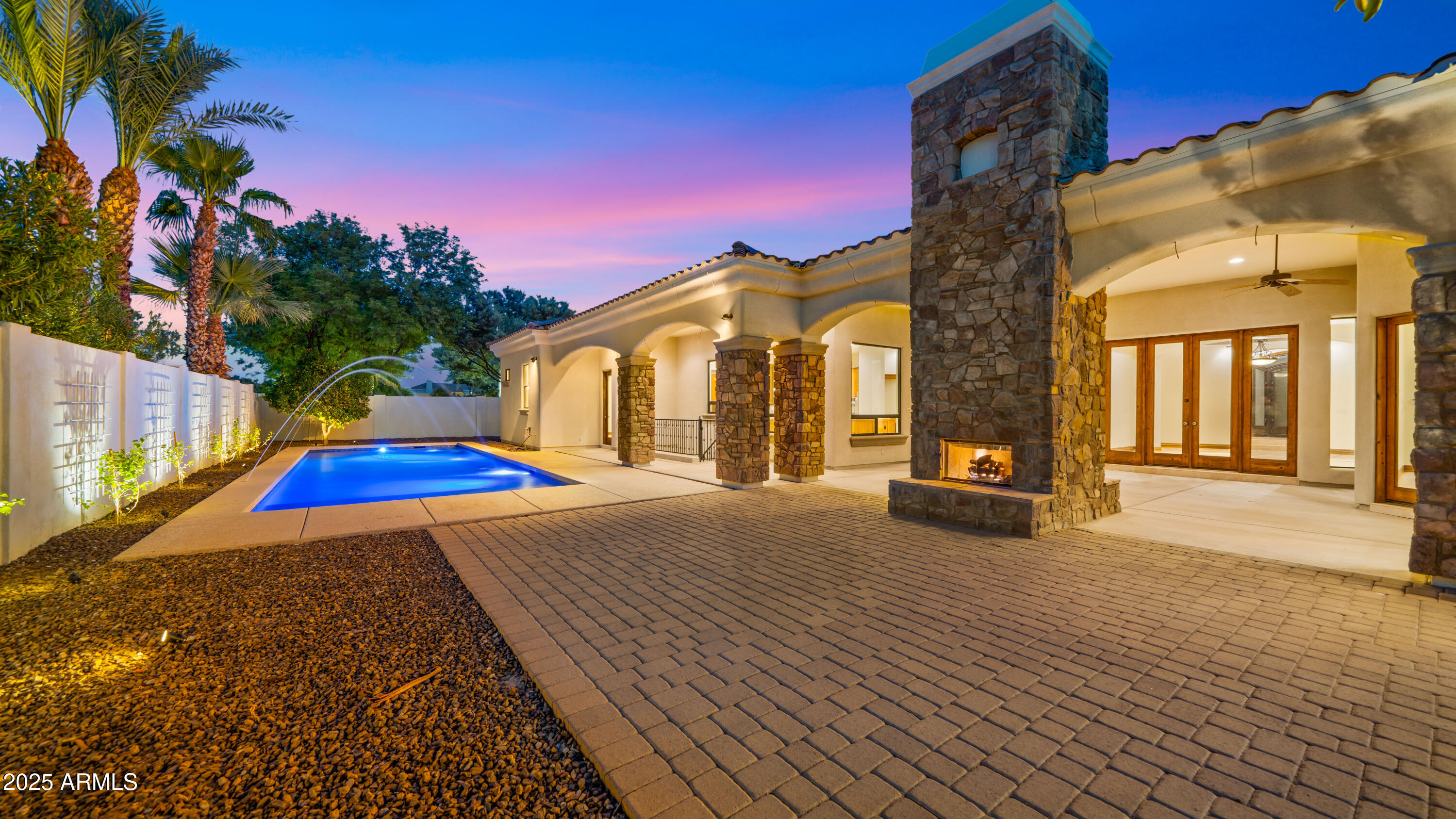 4310 E GEMINI Place