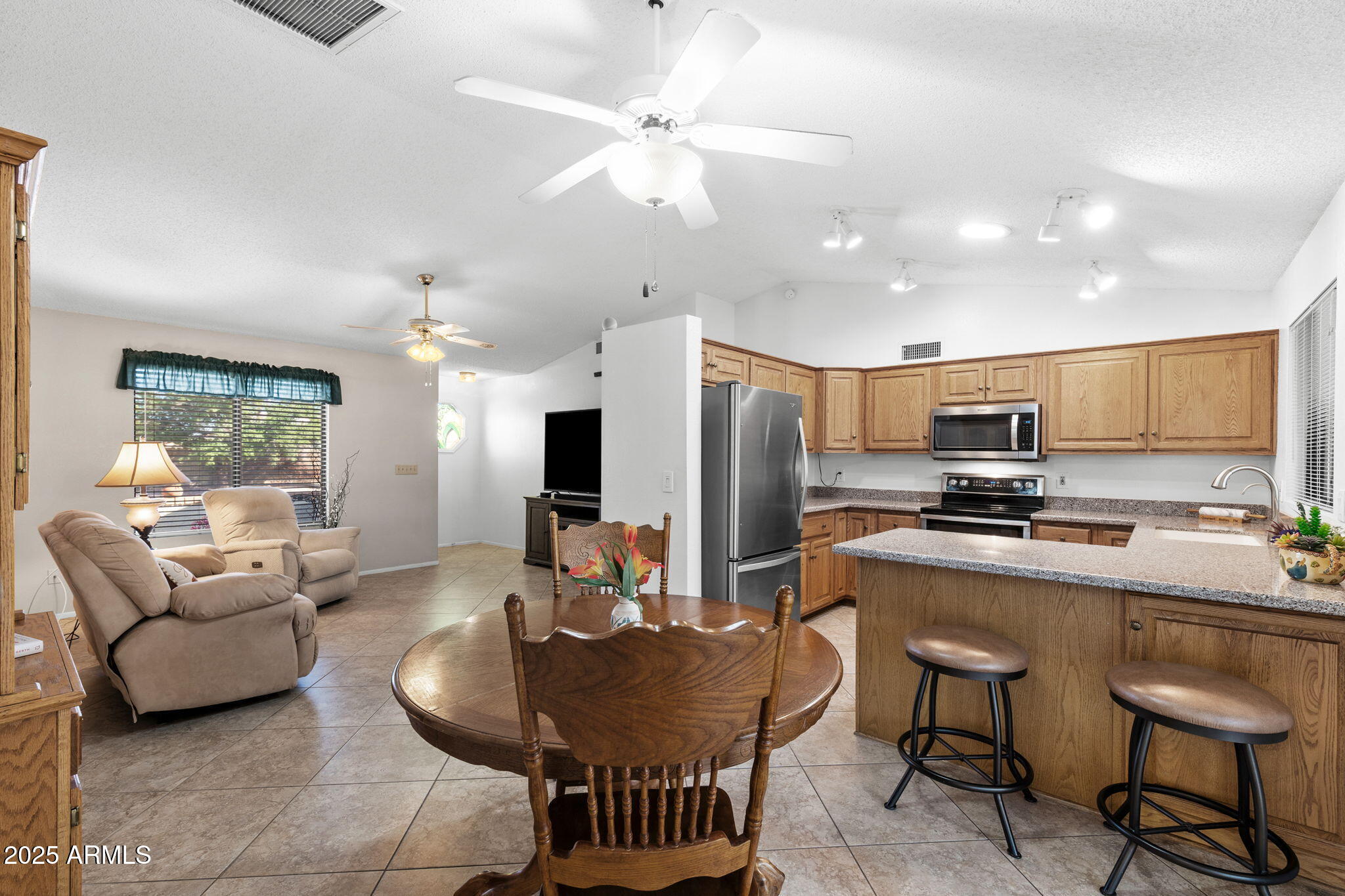 1891 LEISURE WORLD --