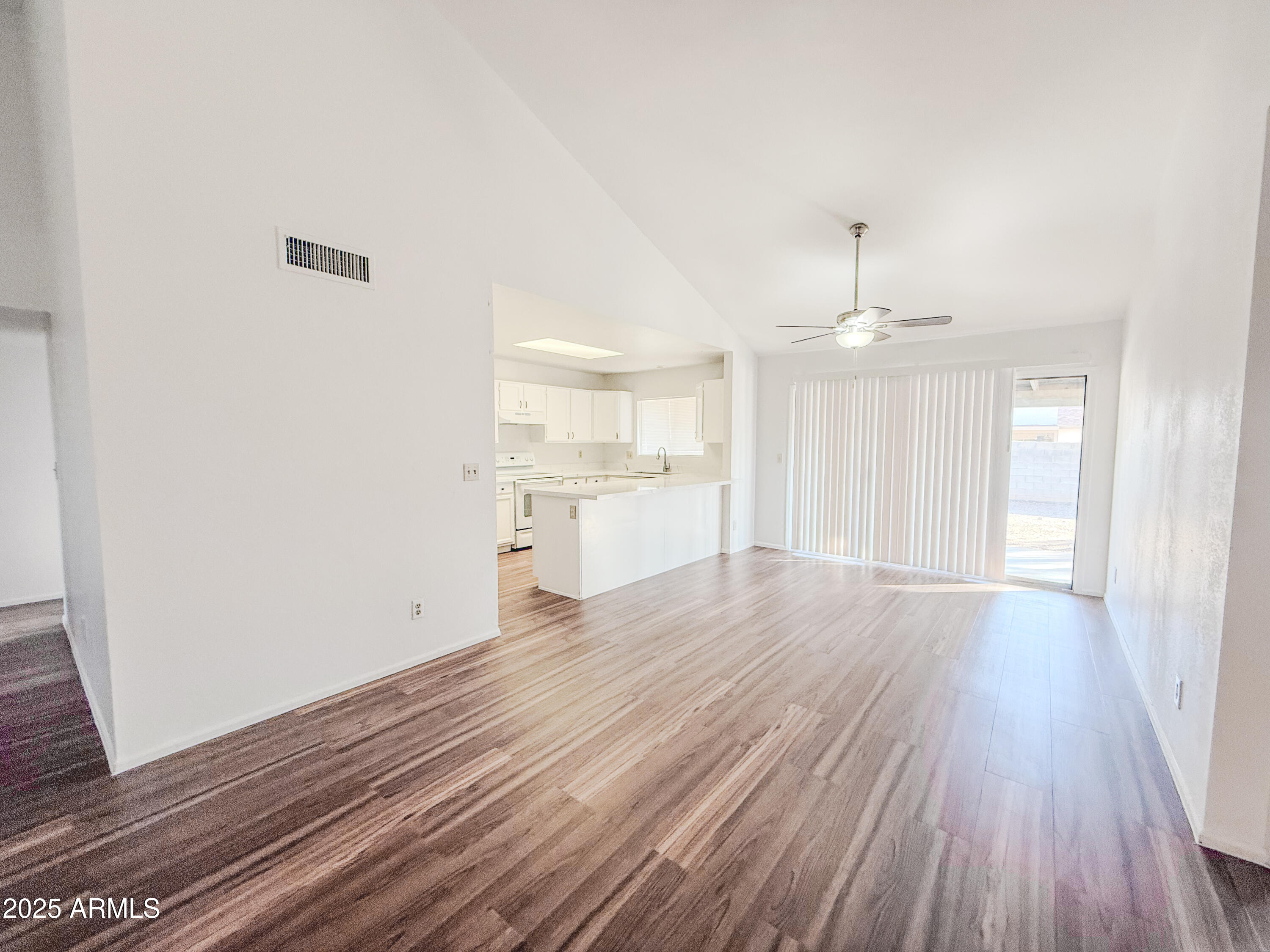 7027 W CHERRY HILLS Drive