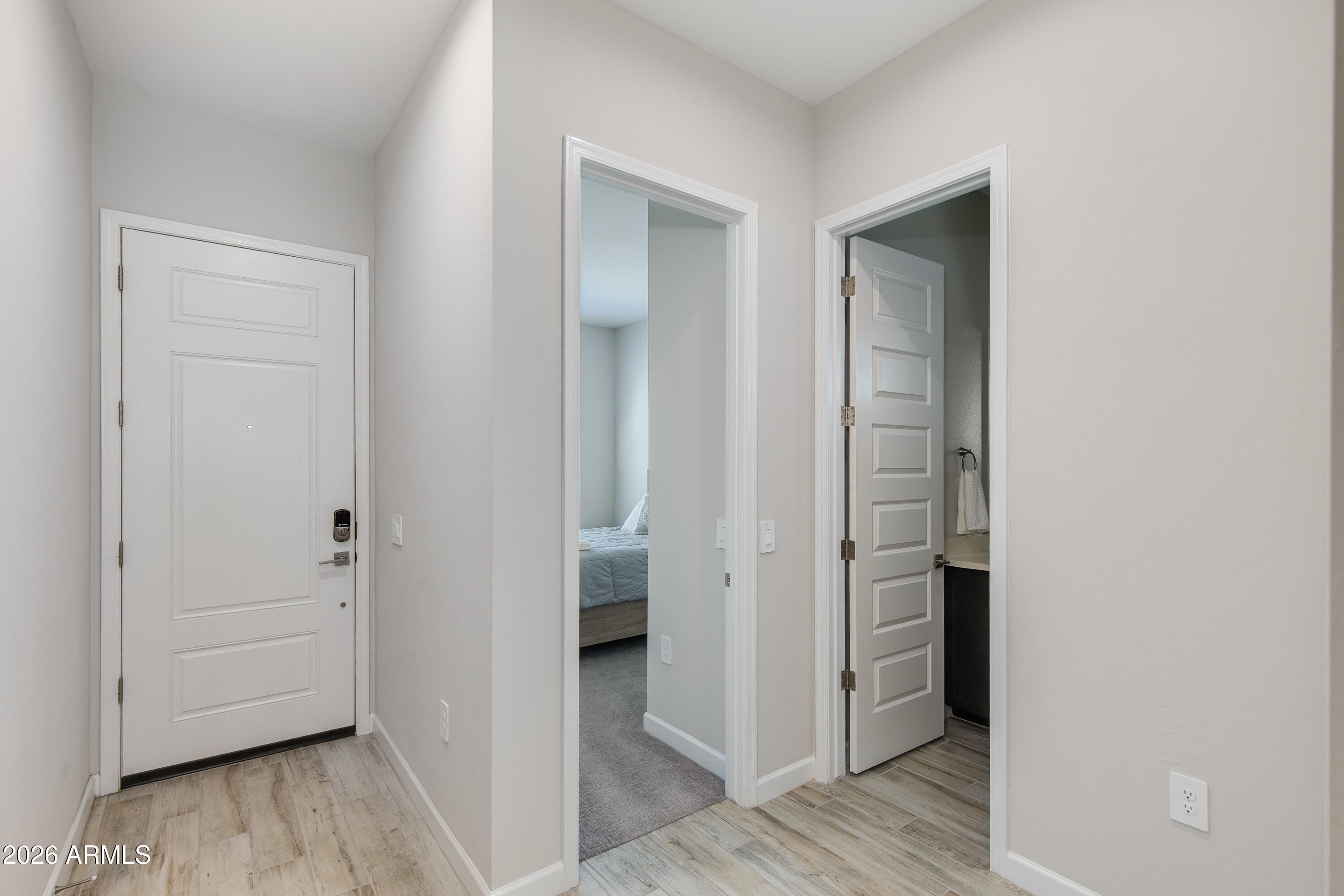 5126 E VILLAGE Drive