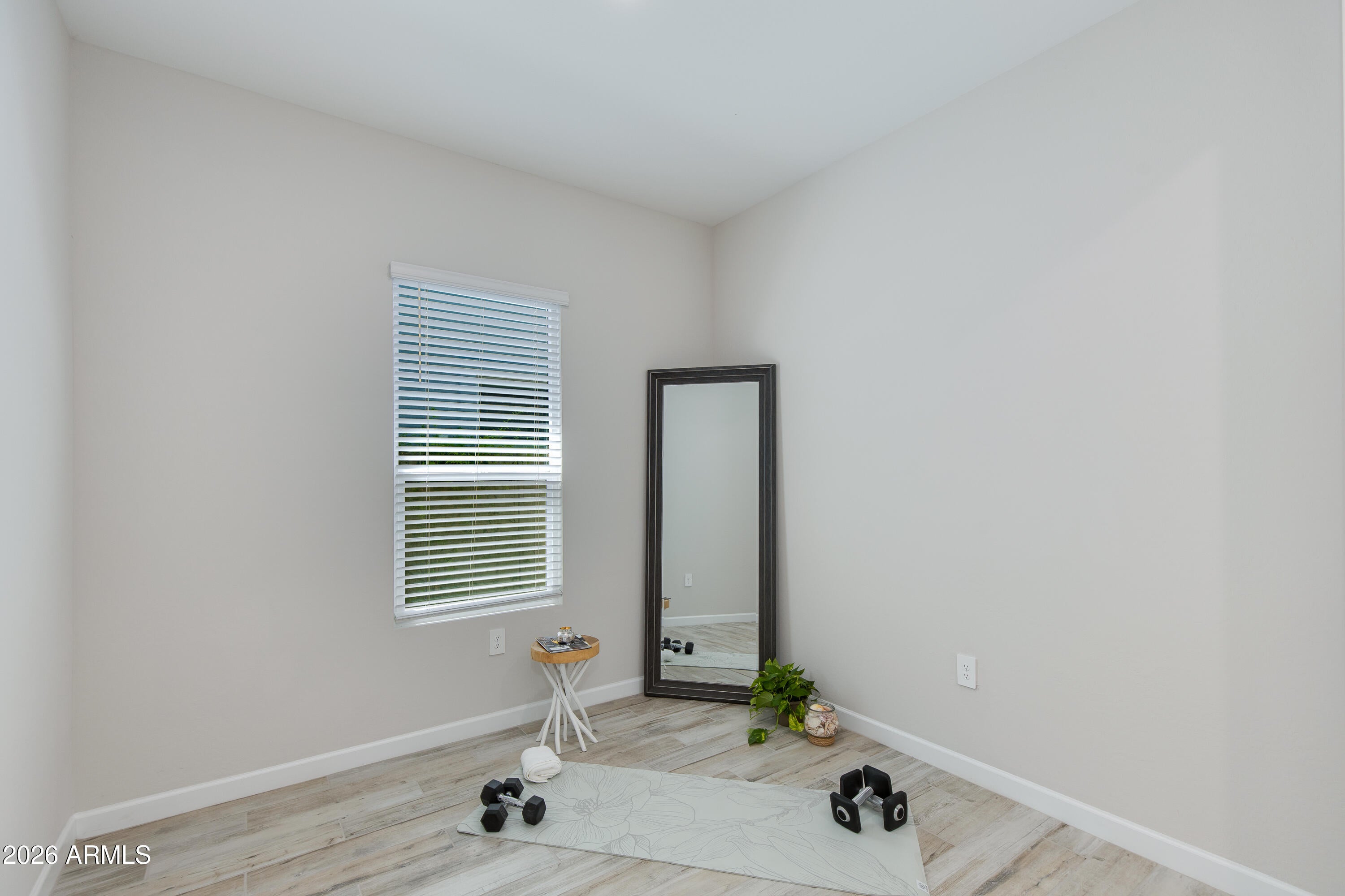 5126 E VILLAGE Drive