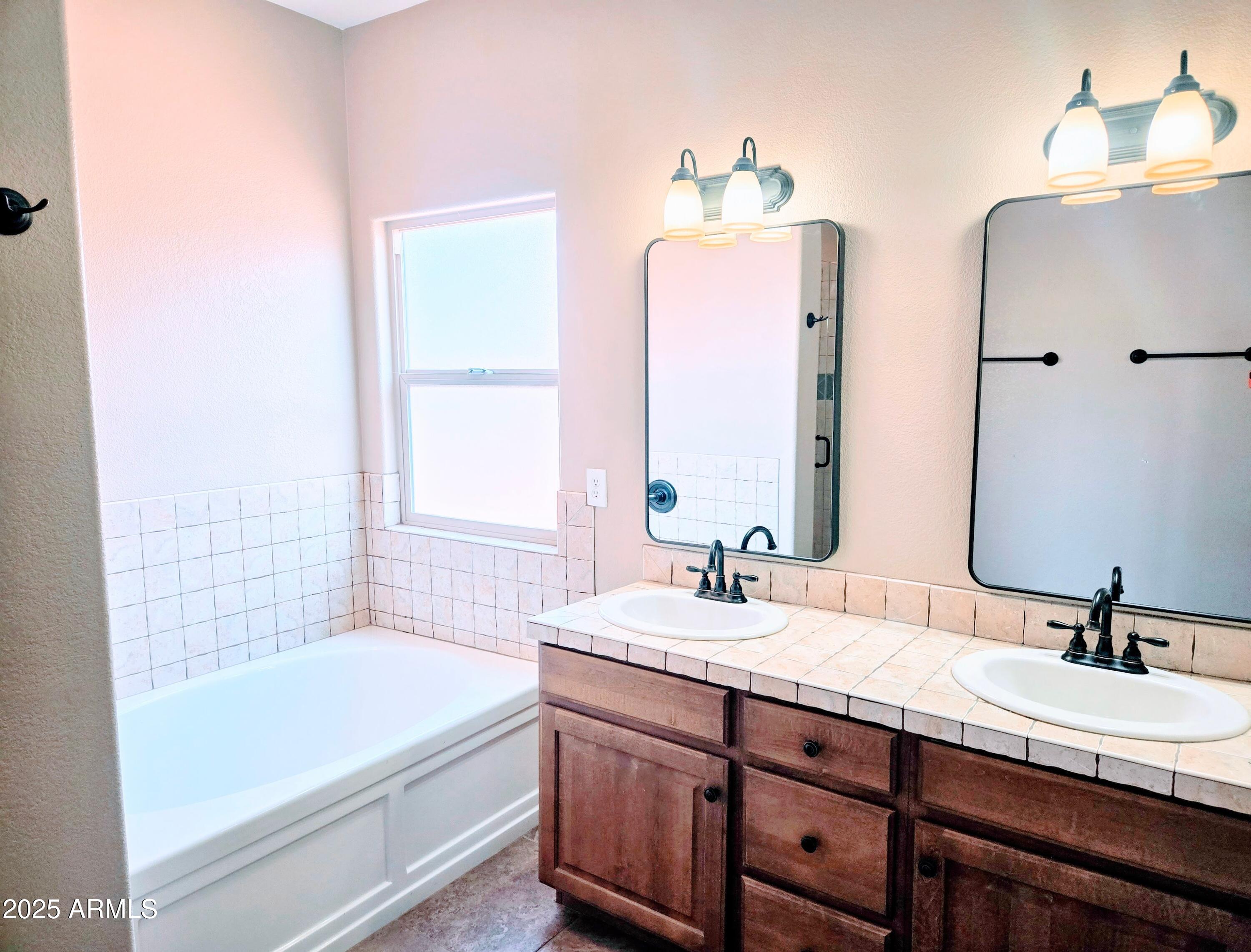 WINTERHAVEN COUNTRY CLUB ESTATES PHASE 2C - Residential