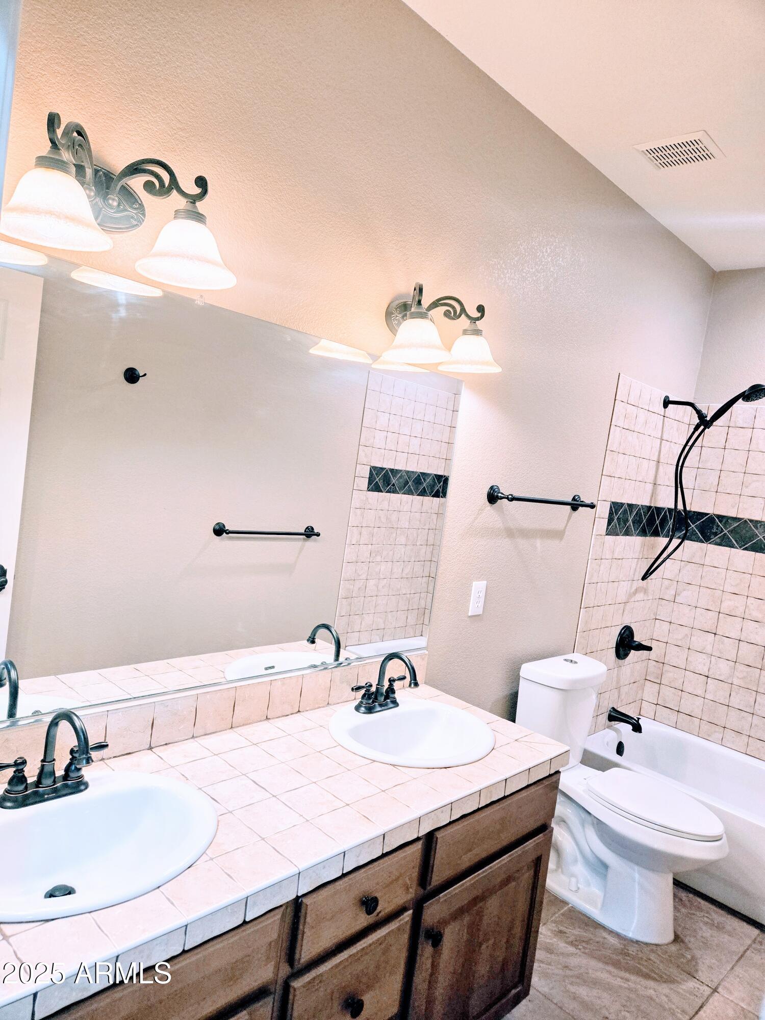 WINTERHAVEN COUNTRY CLUB ESTATES PHASE 2C - Residential