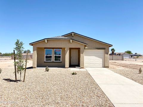 A home in Arizona City