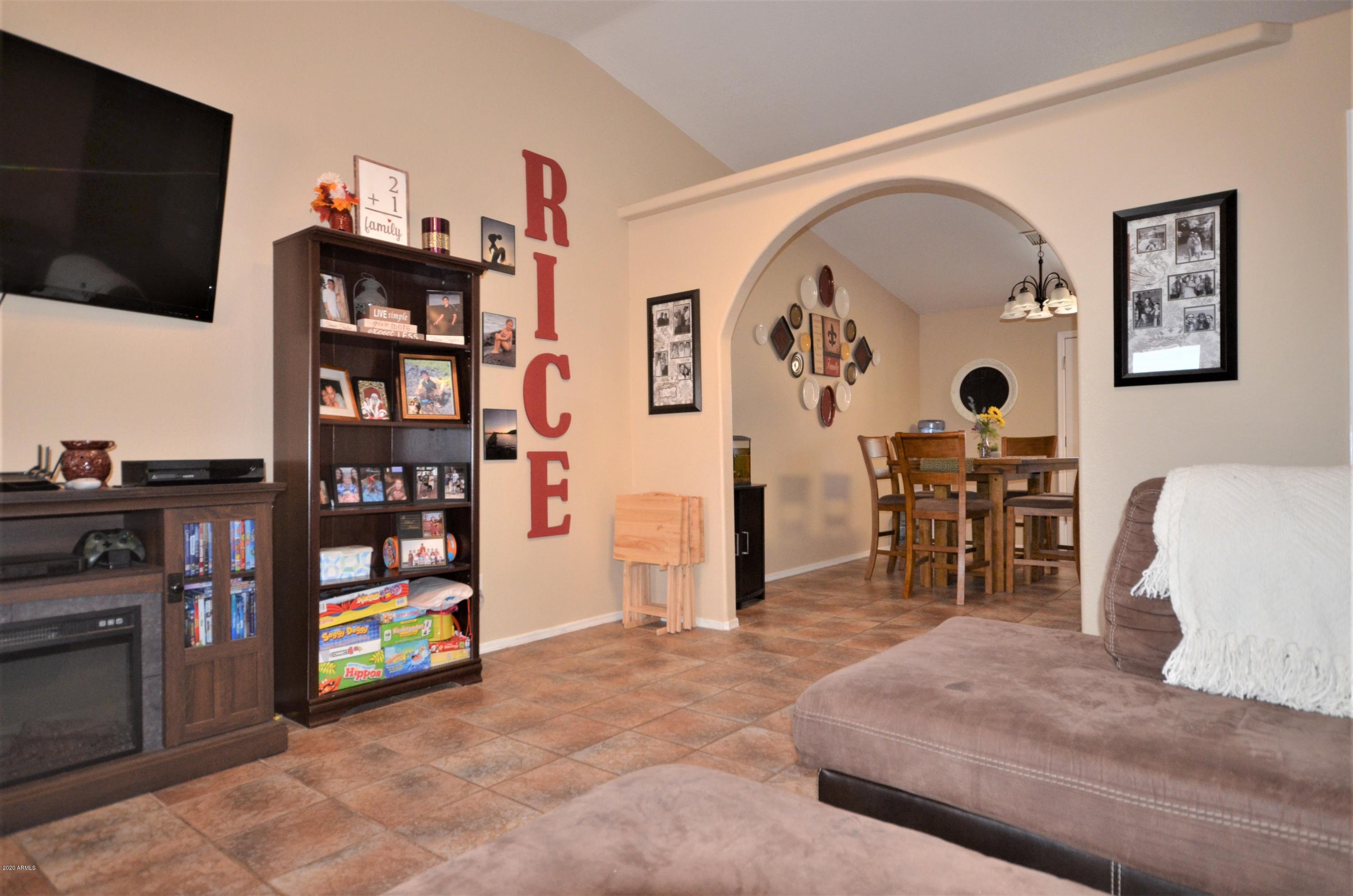 SEMINOLE WINDS - Residential